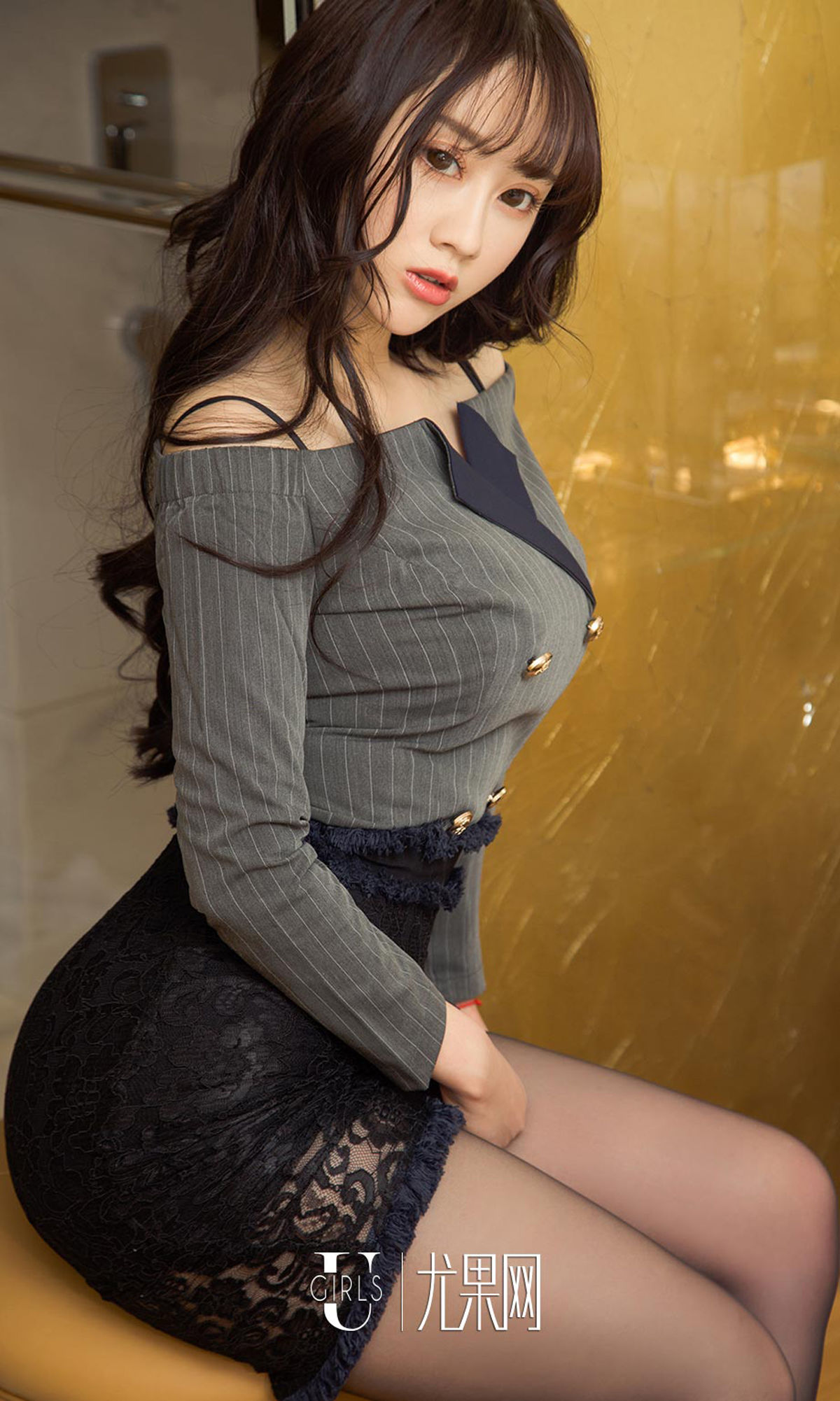 Sara《风衣女神》 UGirls 爱尤物 No.1051 [35P]