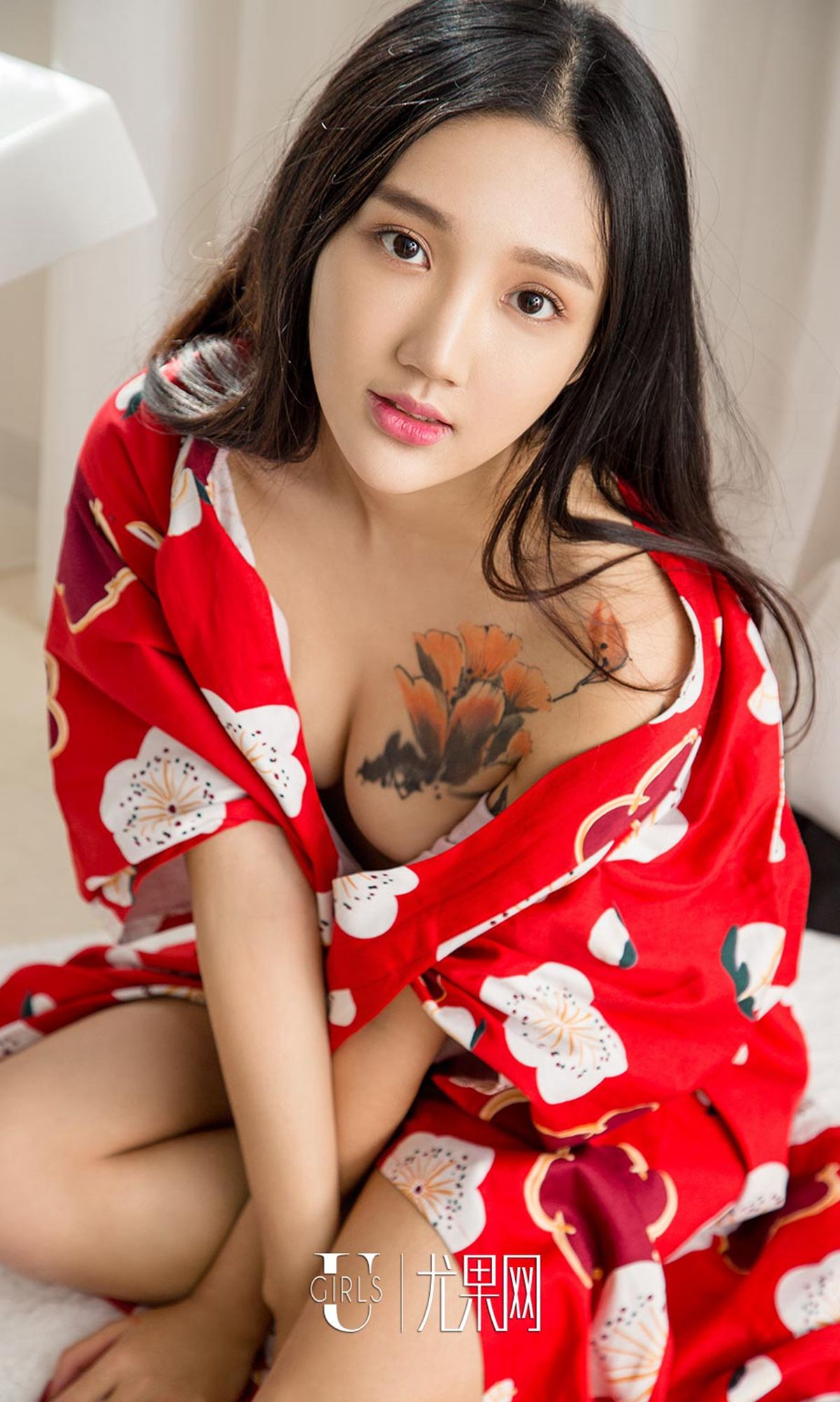 阿依努尔瓦娅&爱菲&筱慧&Orange&刘雨潼&何嘉颖&景思晴&叶汐&李馨露&然素儿《群模庆春》 尤果圈 No.1005 [41P]