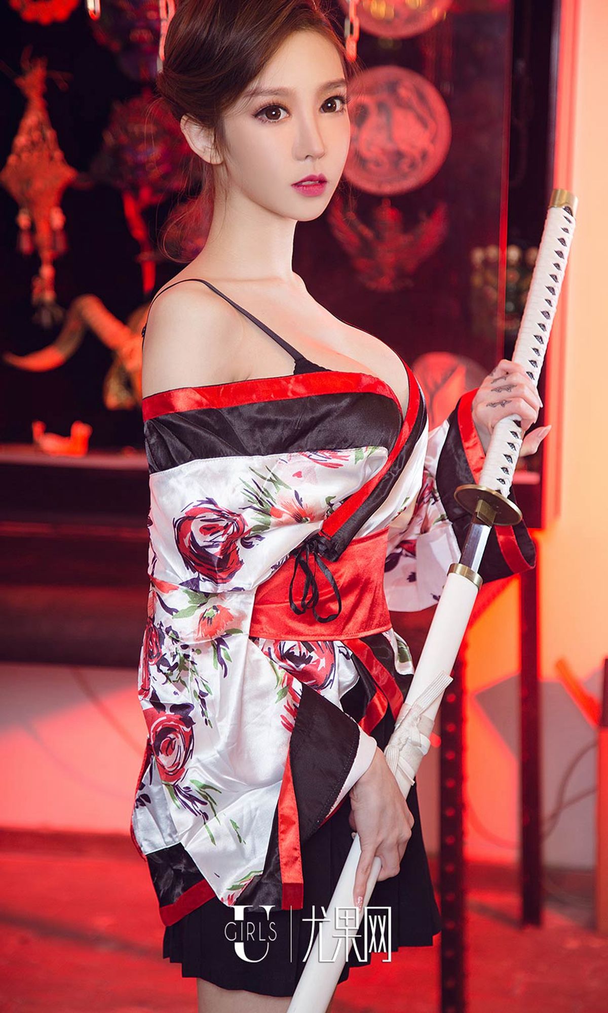 UGirls 爱尤物 No.1321 兔子&金梓琳&萱宸 极乐之境 [35P]