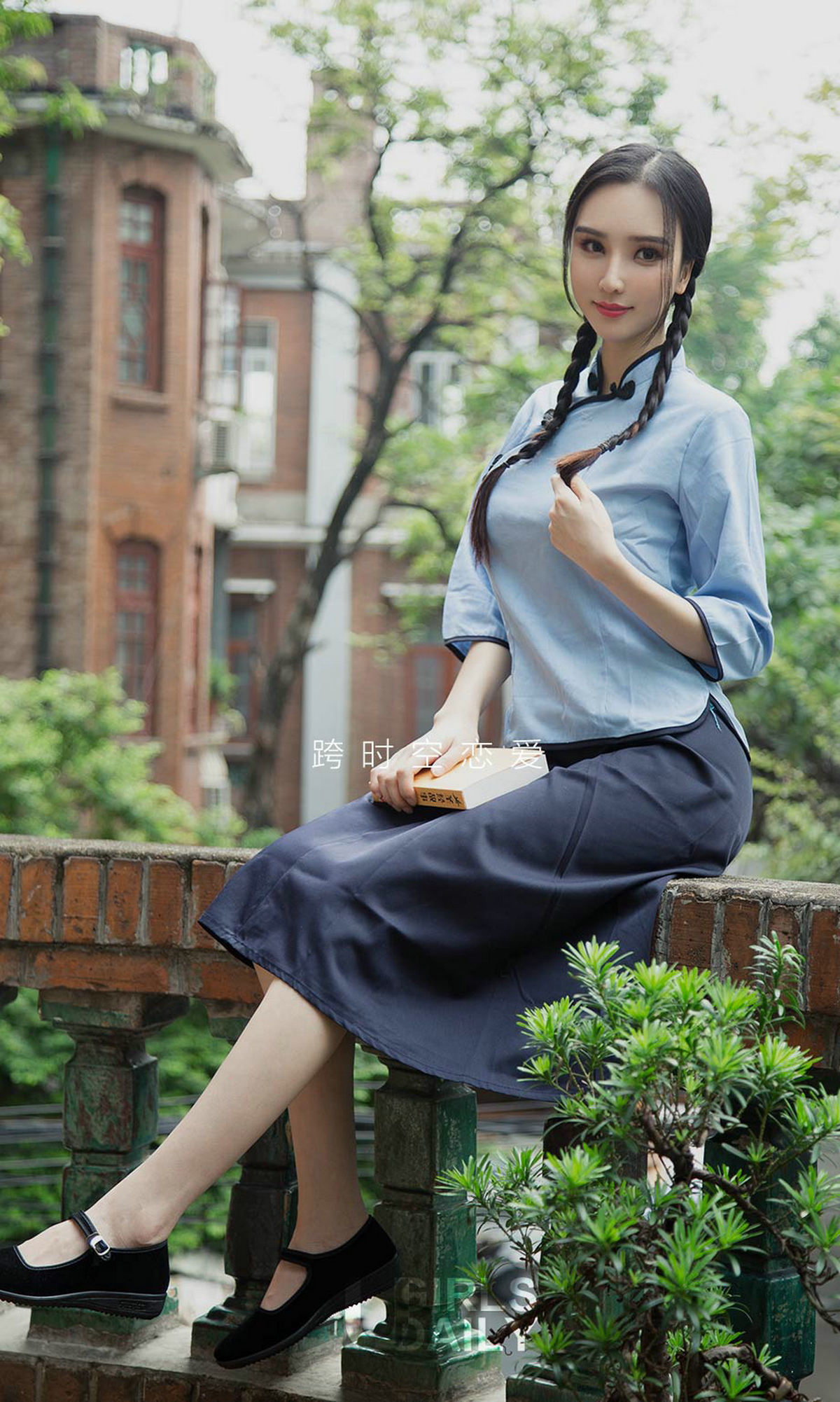 UGirls 爱尤物 No.1381 小北鼻 跨时空恋爱 [35P]