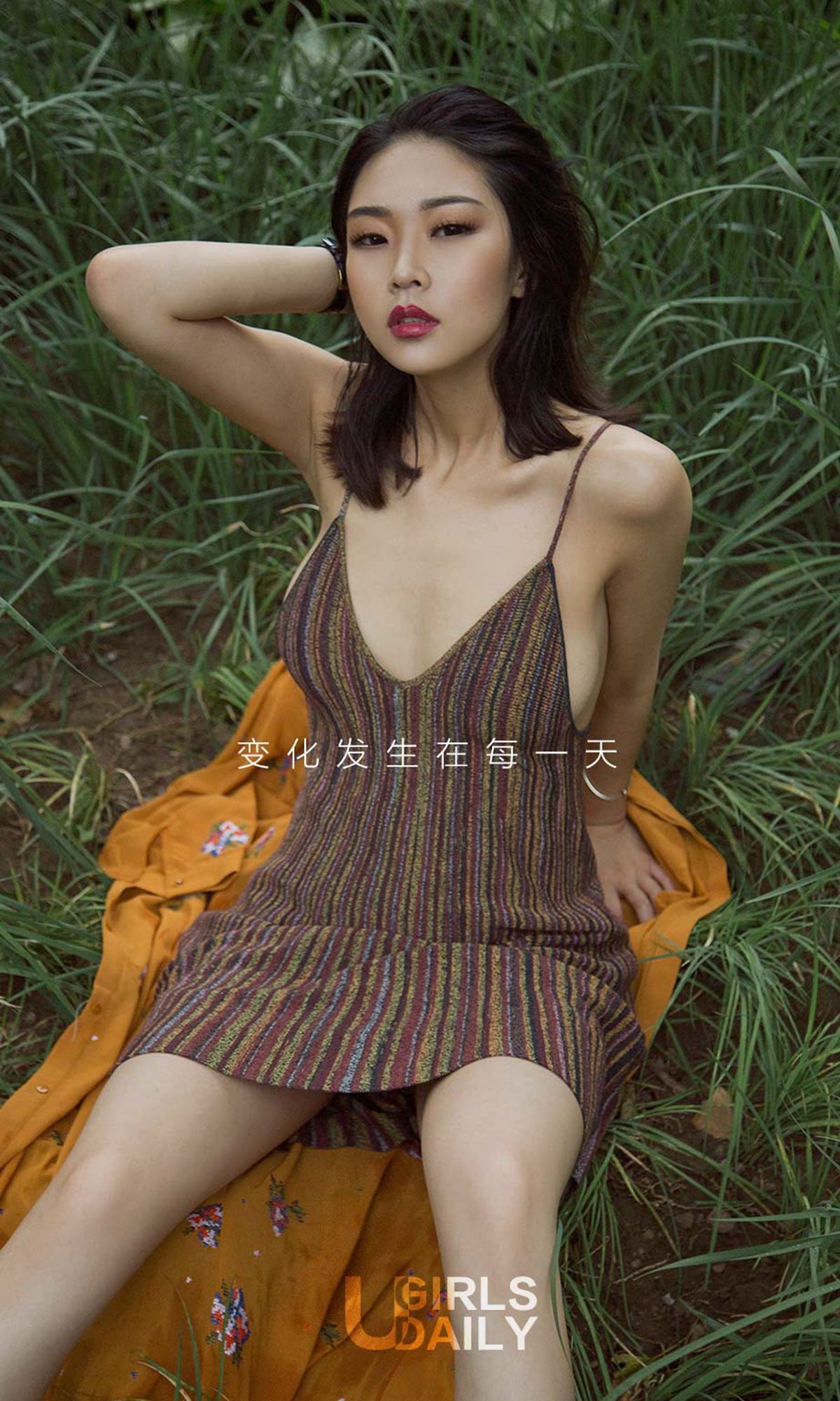 UGirls 爱尤物 No.1291 球球 难忘的十一月 [35P]