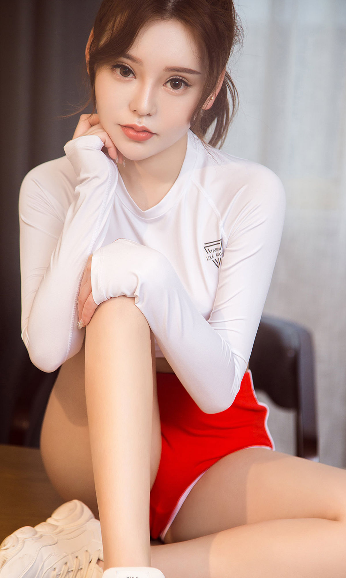 UGirls 爱尤物 No.1429 梦晗 爱到无可救药 [35P]