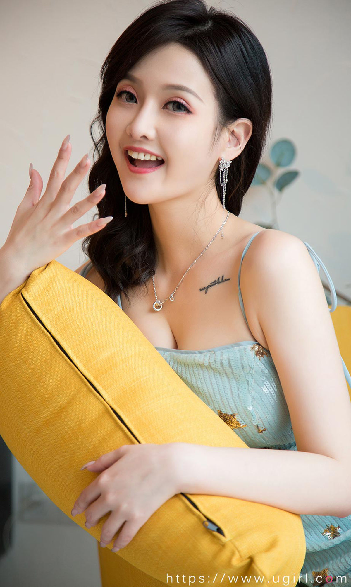 UGirls 爱尤物 No.1751 露儿 邻家甜姐儿 [35P]