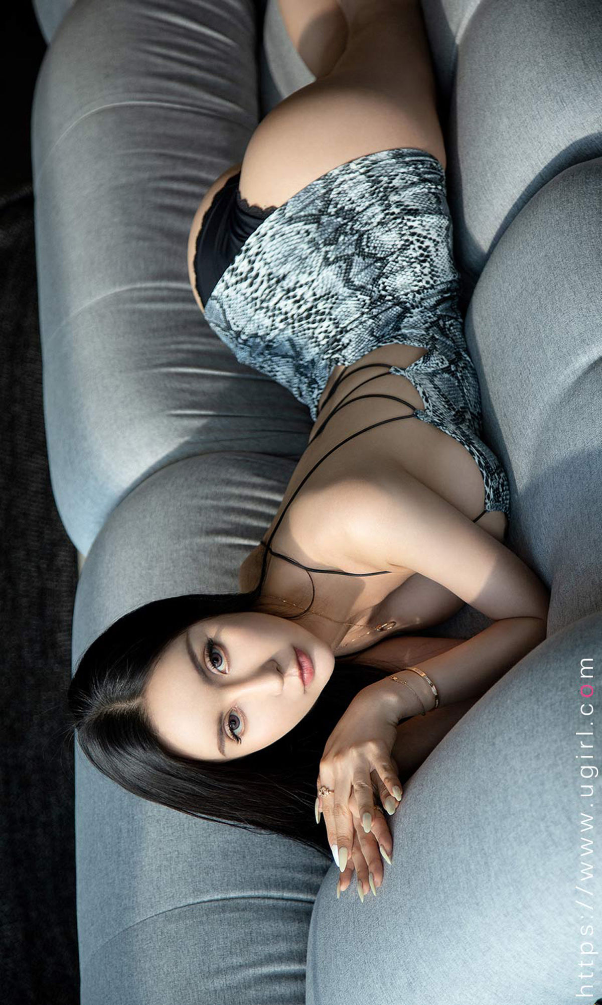 UGirls 爱尤物 No.2127 桃子 蜜桃姐姐 [35P]