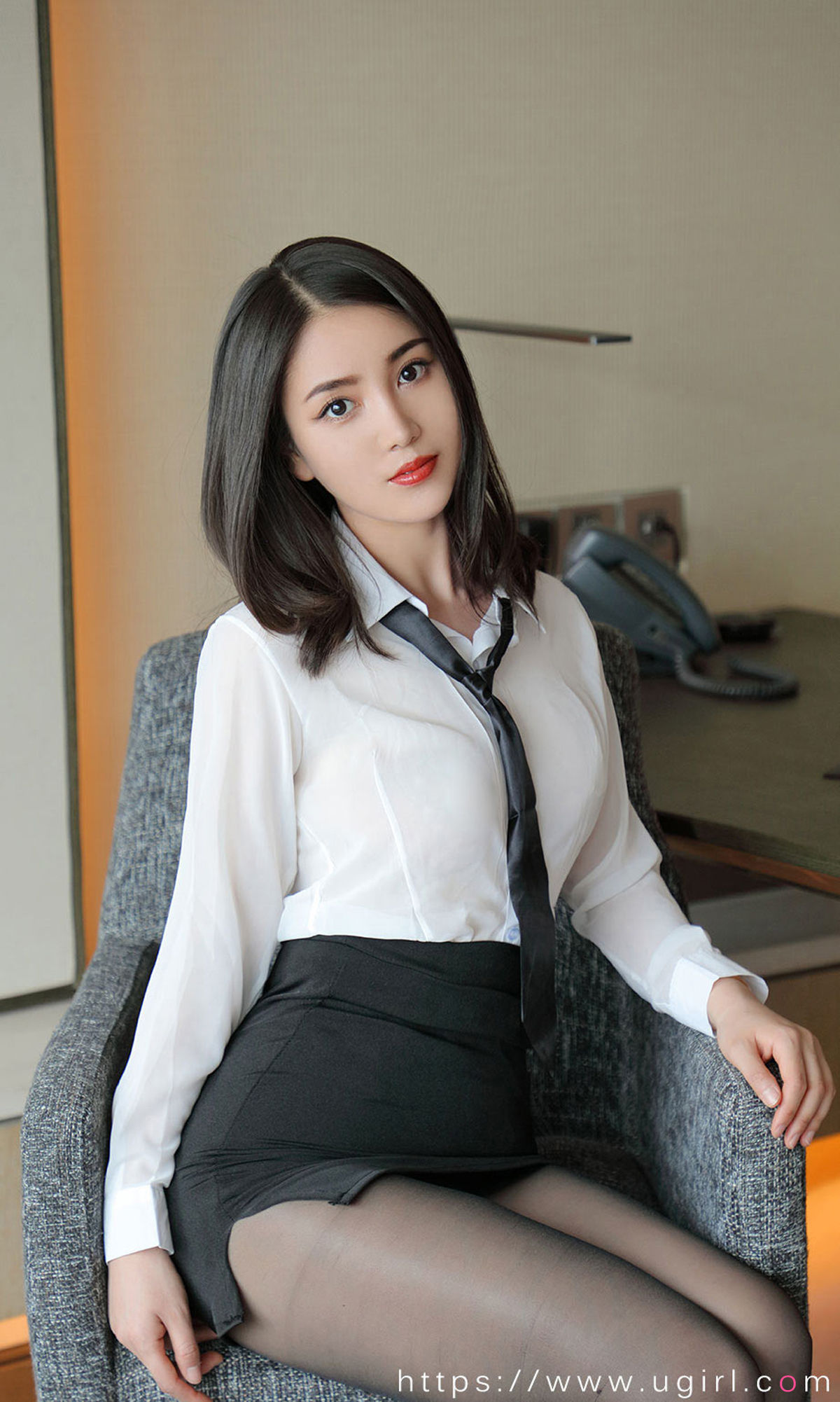 UGirls 爱尤物 No.2119 王慧慧 爱是工作内容 [35P]