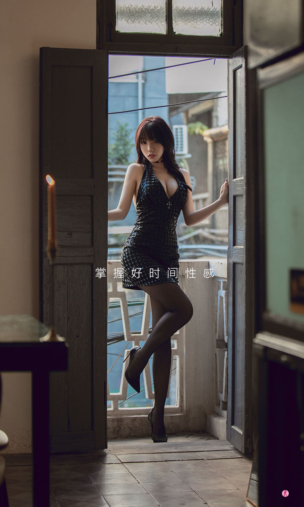UGirls 爱尤物 No.1989 芝芝Booty 时分性感的姑娘 [35P]