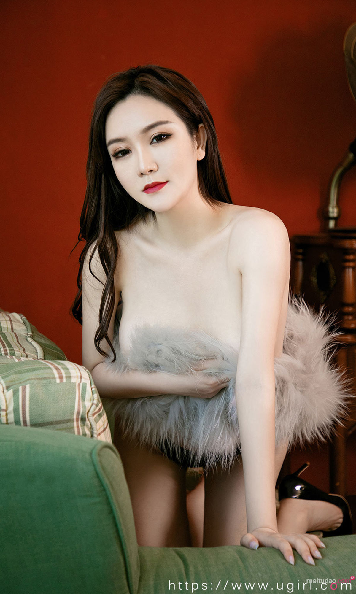 UGirls 爱尤物 No.2045 金梓琳 雪芙御姐 [35P]