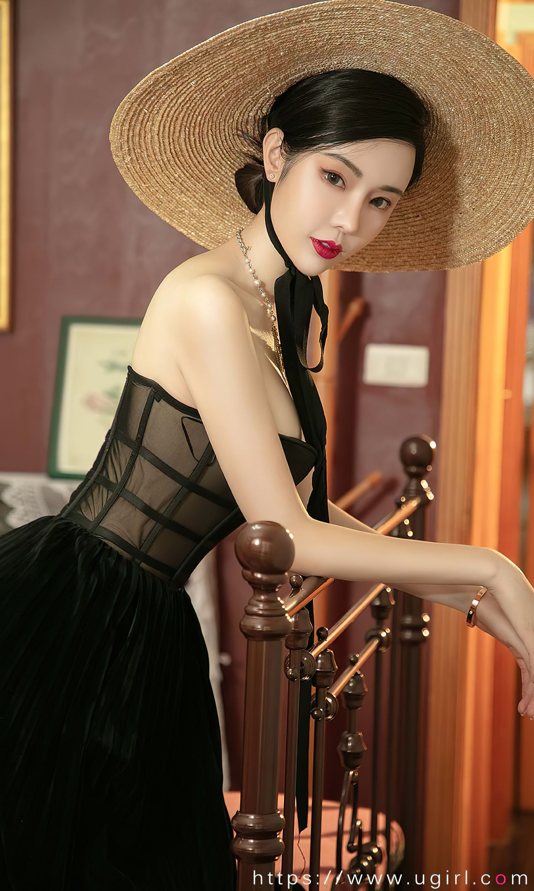 UGirls 爱尤物 No.2398 萌琪琪 回忆诗篇 [35P]