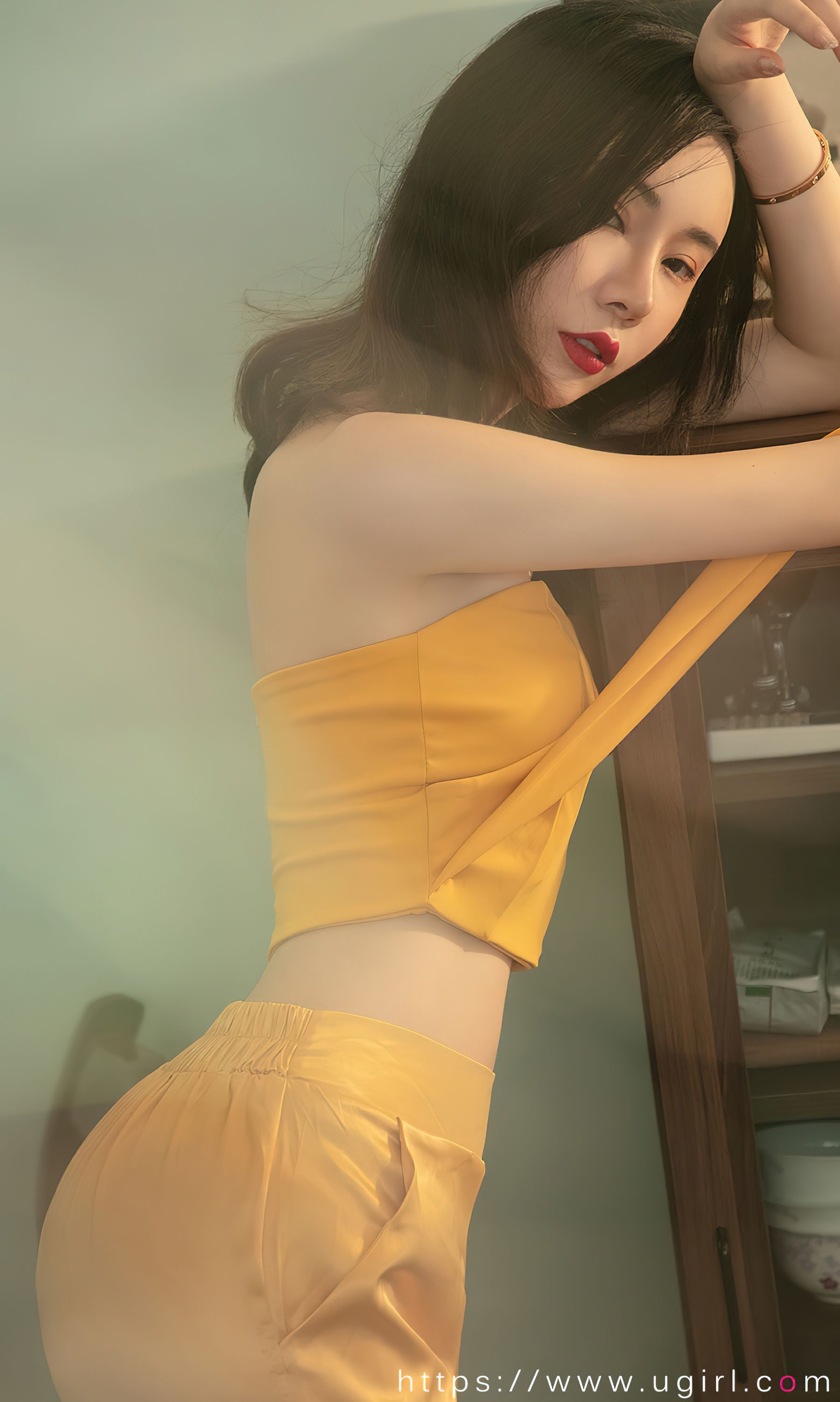 UGirls 爱尤物 No.2416 萌琪琪 情行独钟 [35P]