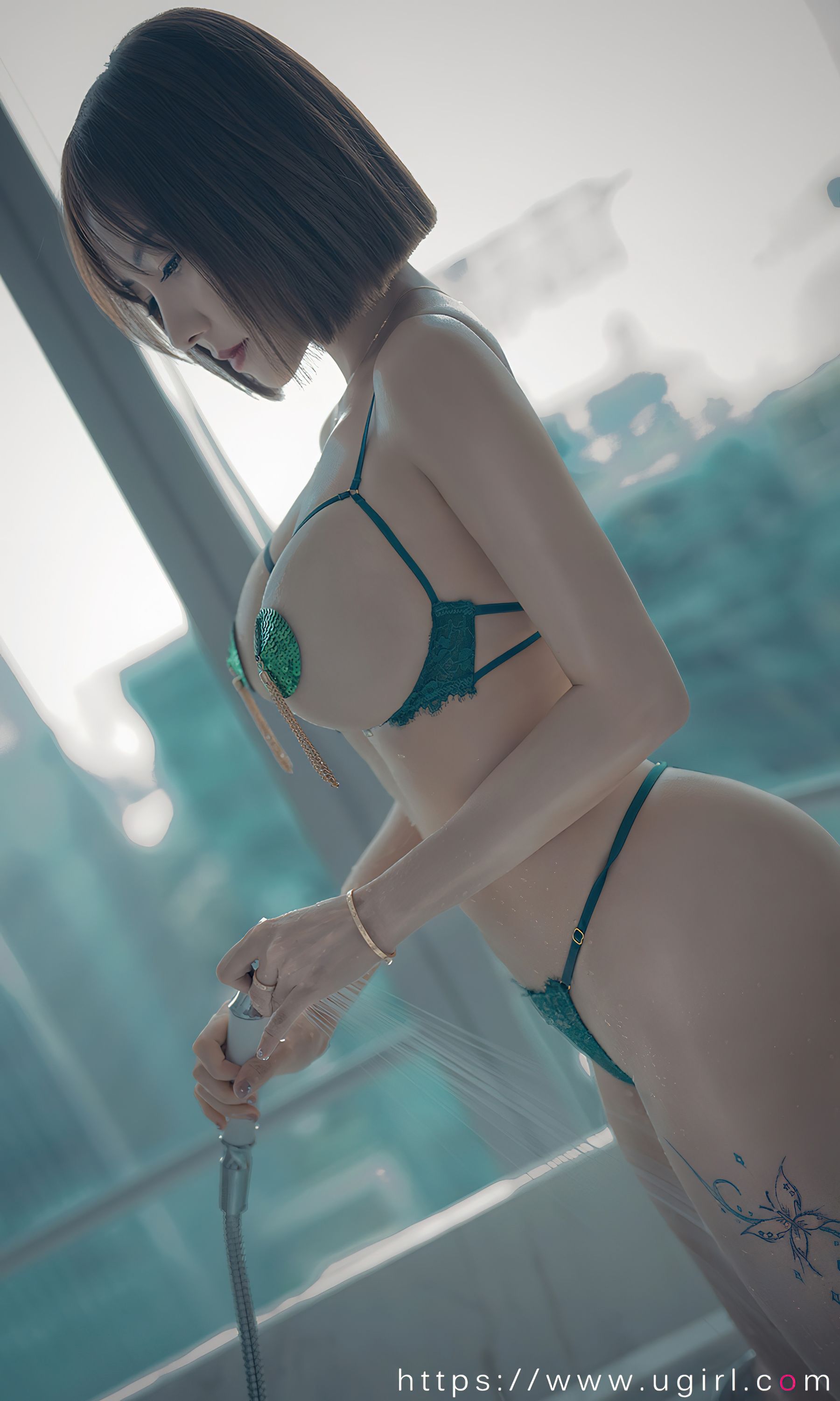 UGirls 爱尤物 No.2420 果儿Victoria 薄荷清酒 [35P]
