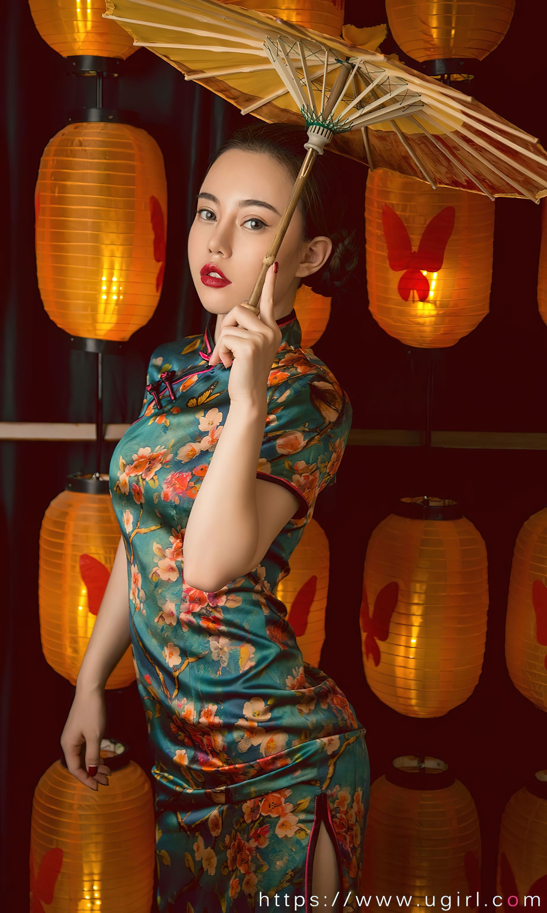 UGirls 爱尤物 No.2408 刘邦妮 孟十朵 赏心月慕 [35P]