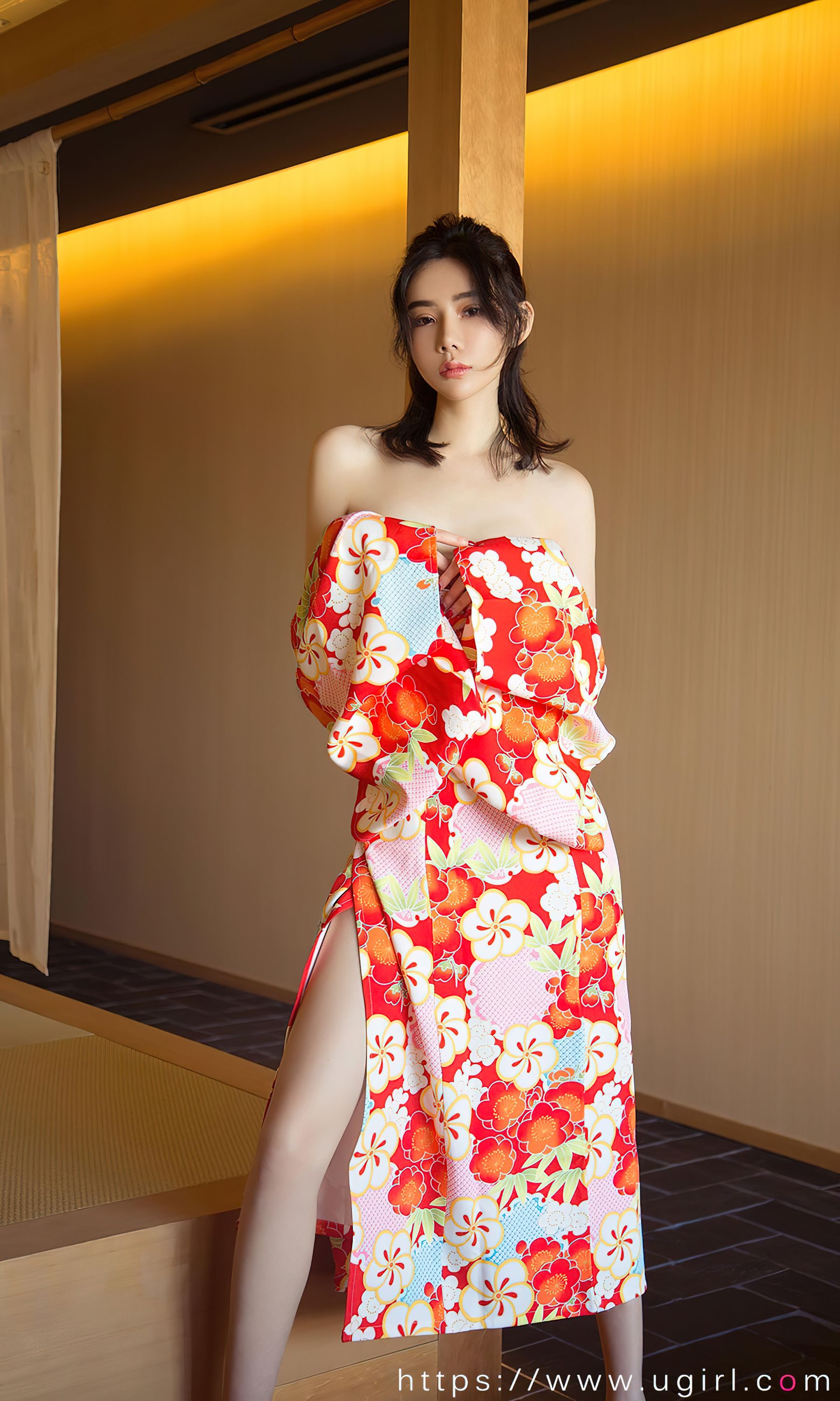 UGirls 爱尤物 No.2498 尘曲 萌琪琪 [34P]