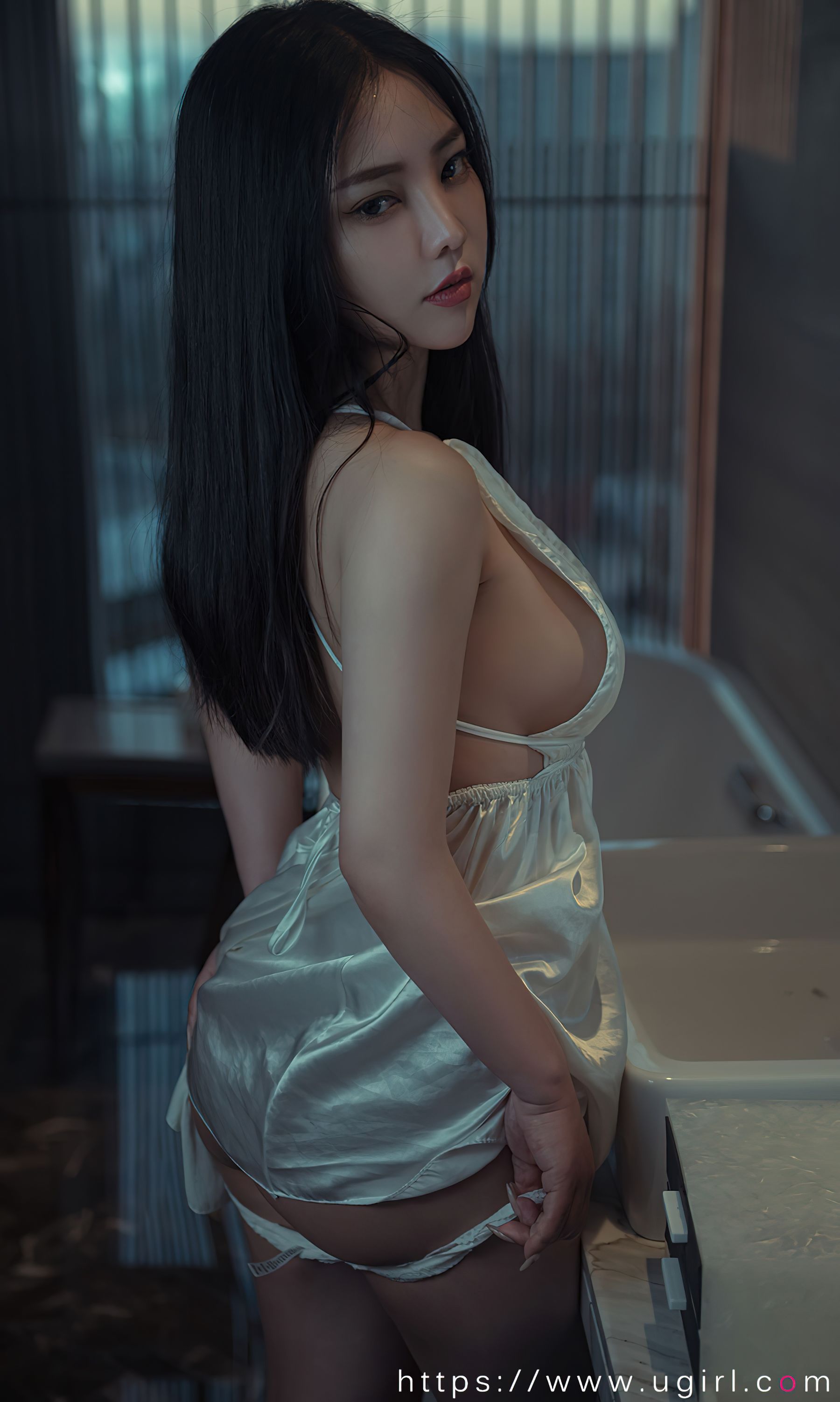 UGirls 爱尤物 No.2457 anna苏拉 在我心上 [32P]