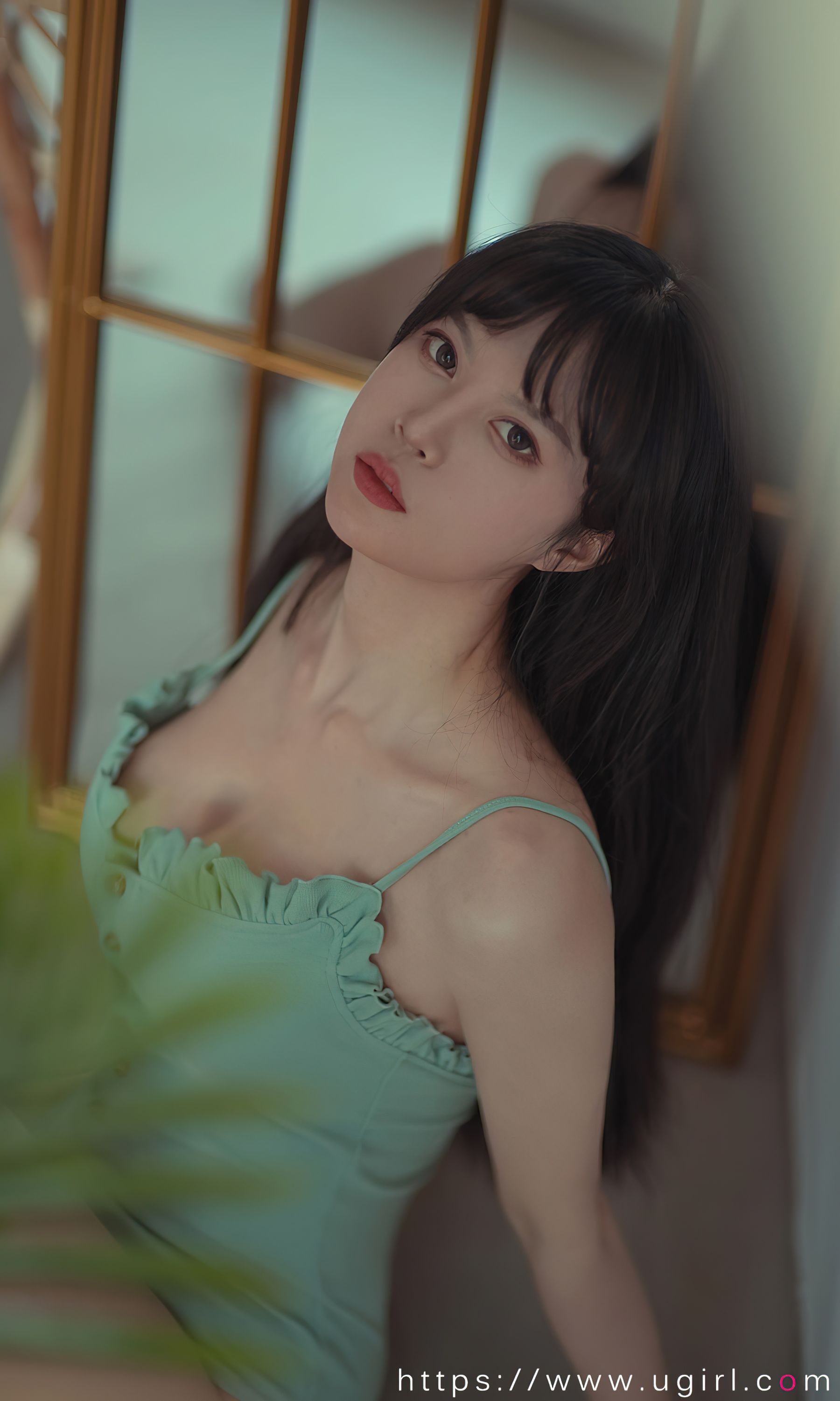 UGirls 爱尤物 No.2395 桃香子 似水年华 [35P]