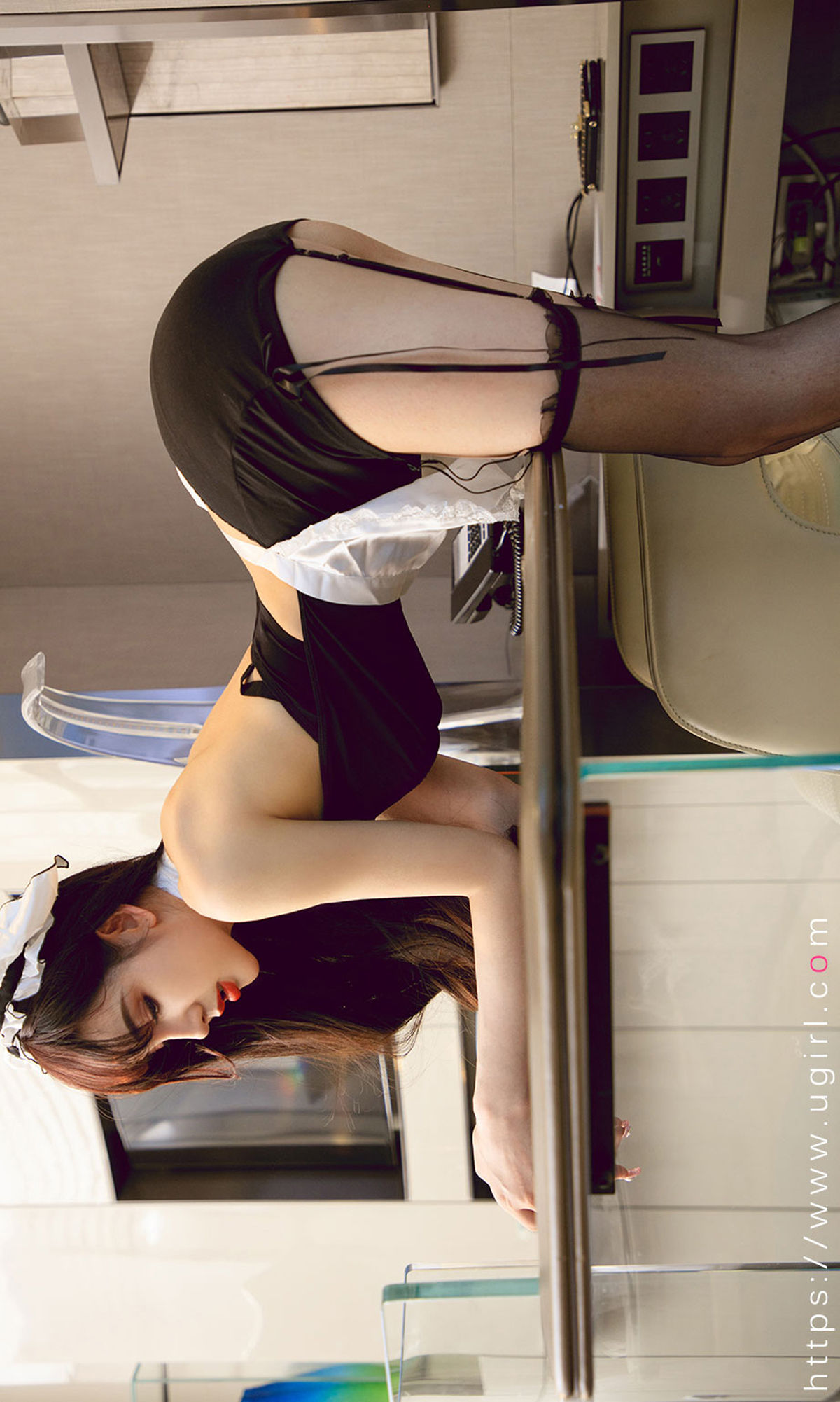 UGirls 爱尤物 No.2210 阿依努尔瓦娅 无心女仆 [35P]