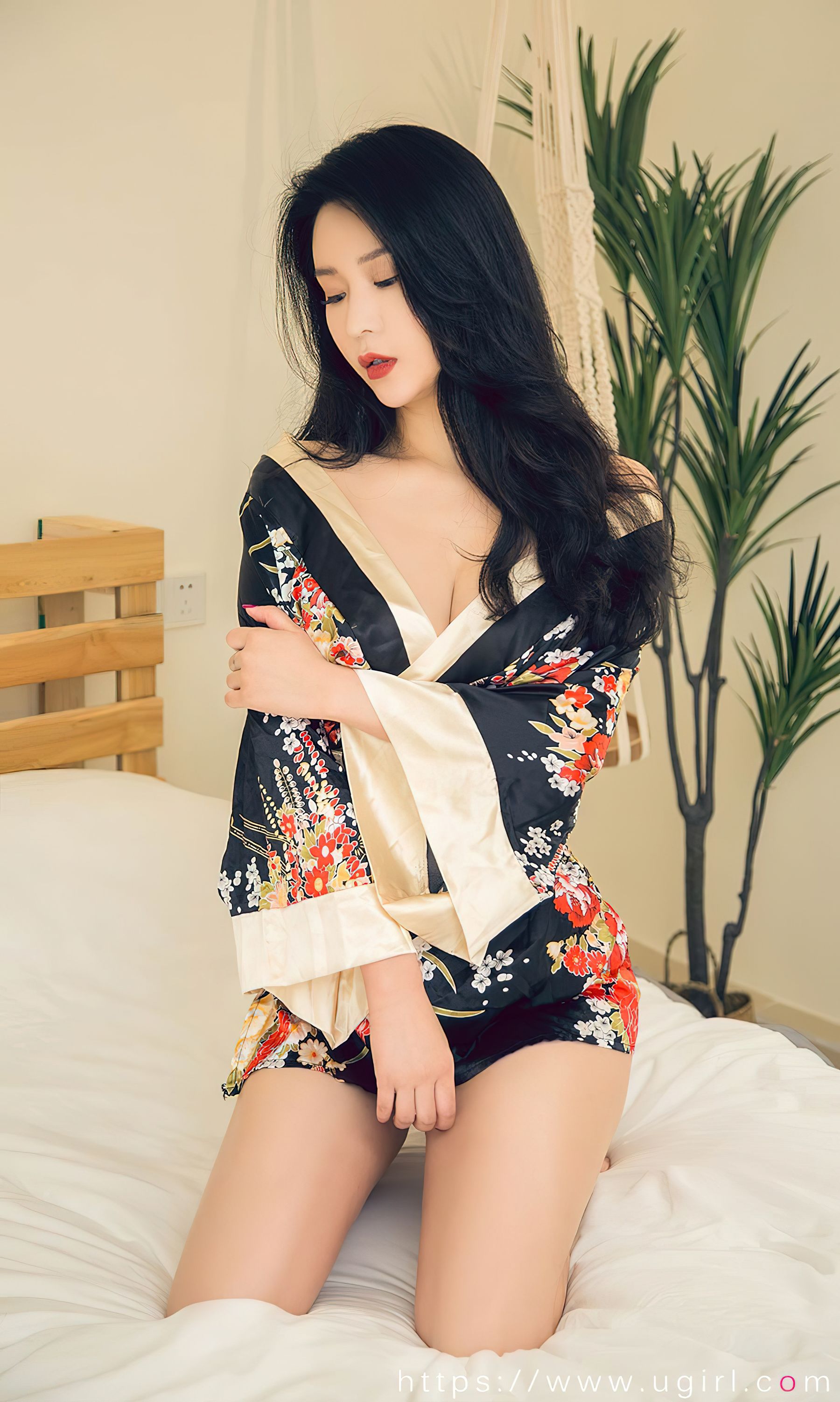 UGirls 爱尤物 No.2552 寂寞聚又散 刘瑾希 [35P]