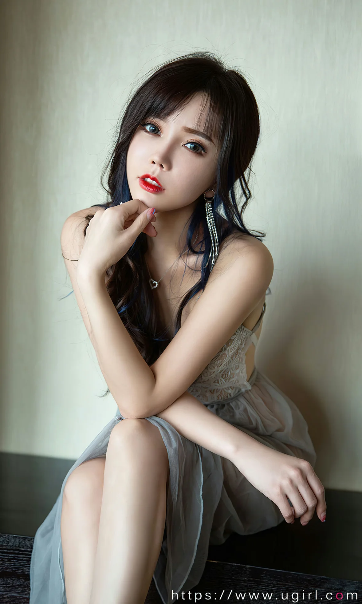 UGirls 爱尤物 No.2606 艾小青 在逃公主 [35P]