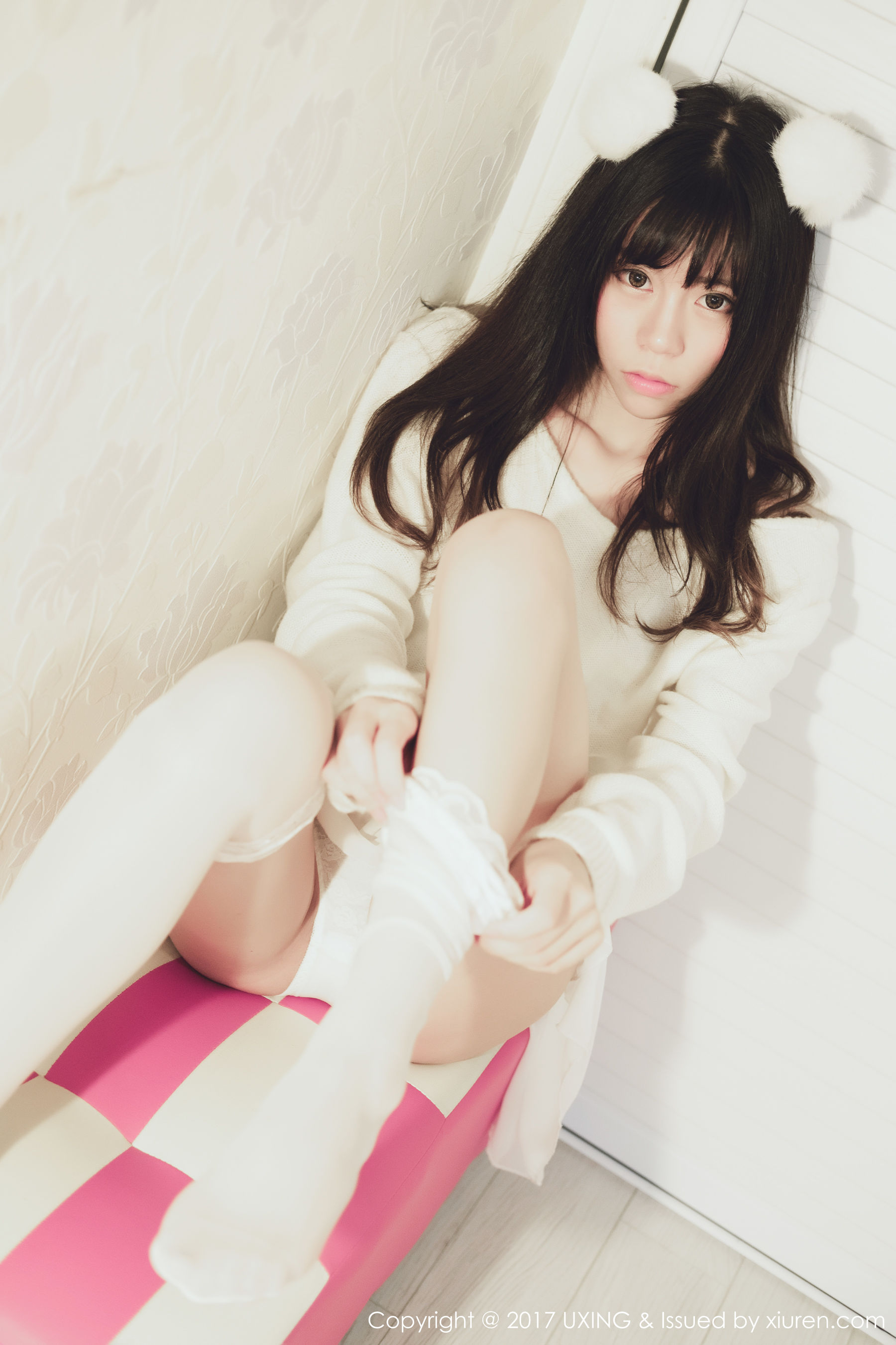 模特Yo酱《学生装+蕾丝装扮》 优星馆UXING VOL.048 [32P]