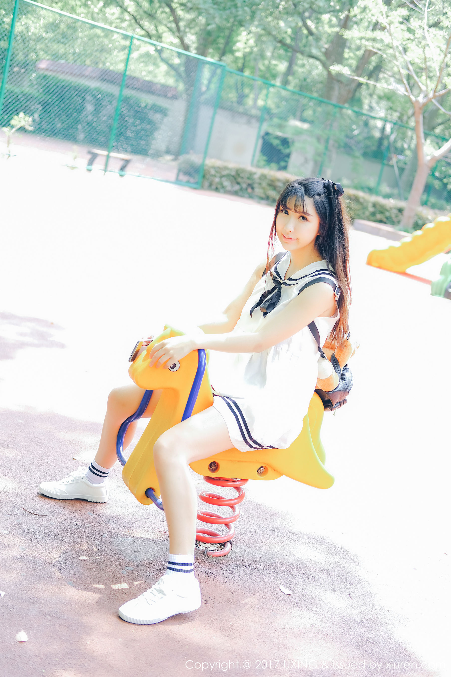 巨乳萝莉@晓茜sunny 优星馆UXING VOL.050 [47P]