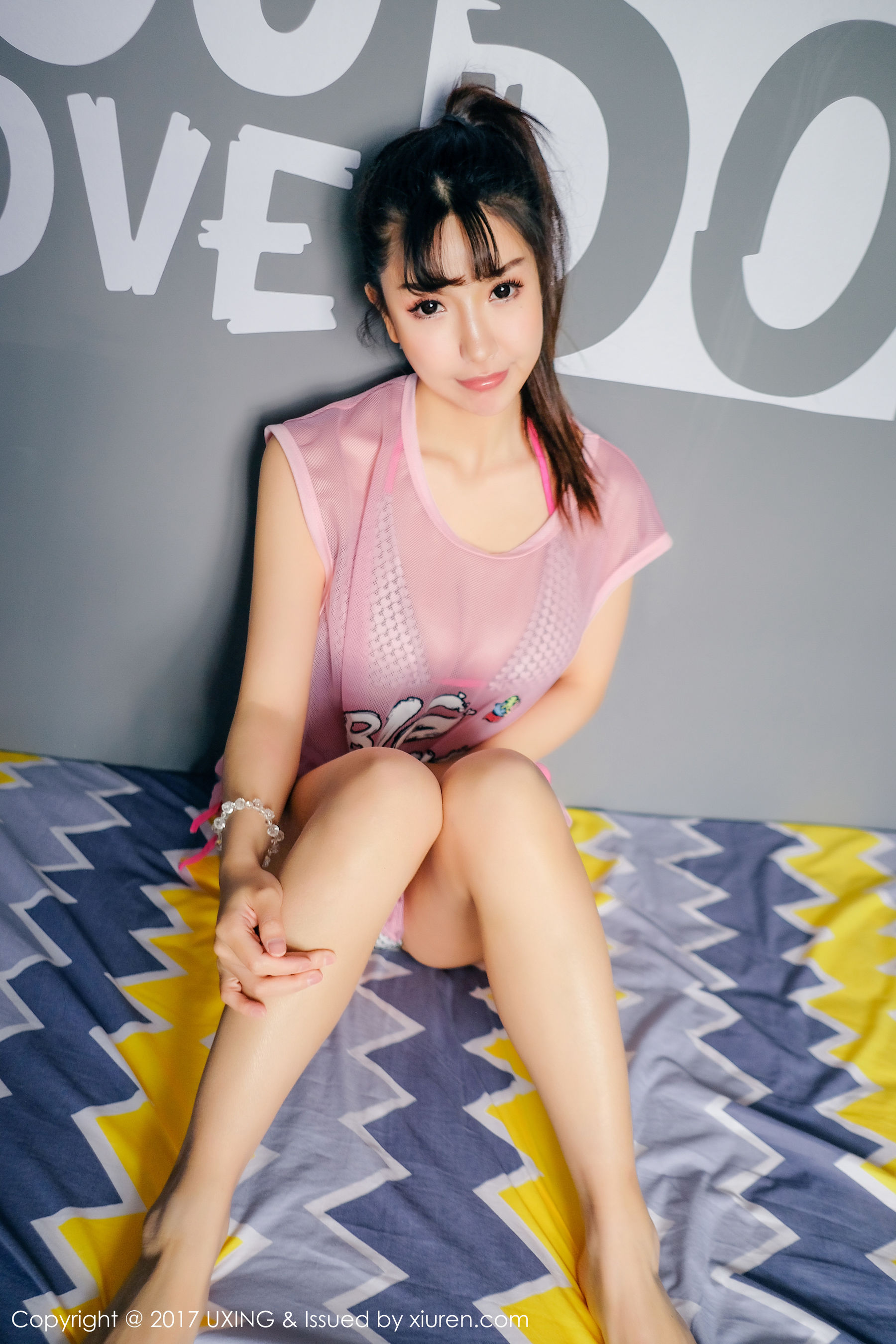 晓茜sunny《傲人美胸、甜美模样》 优星馆UXING VOL.053 [38P]