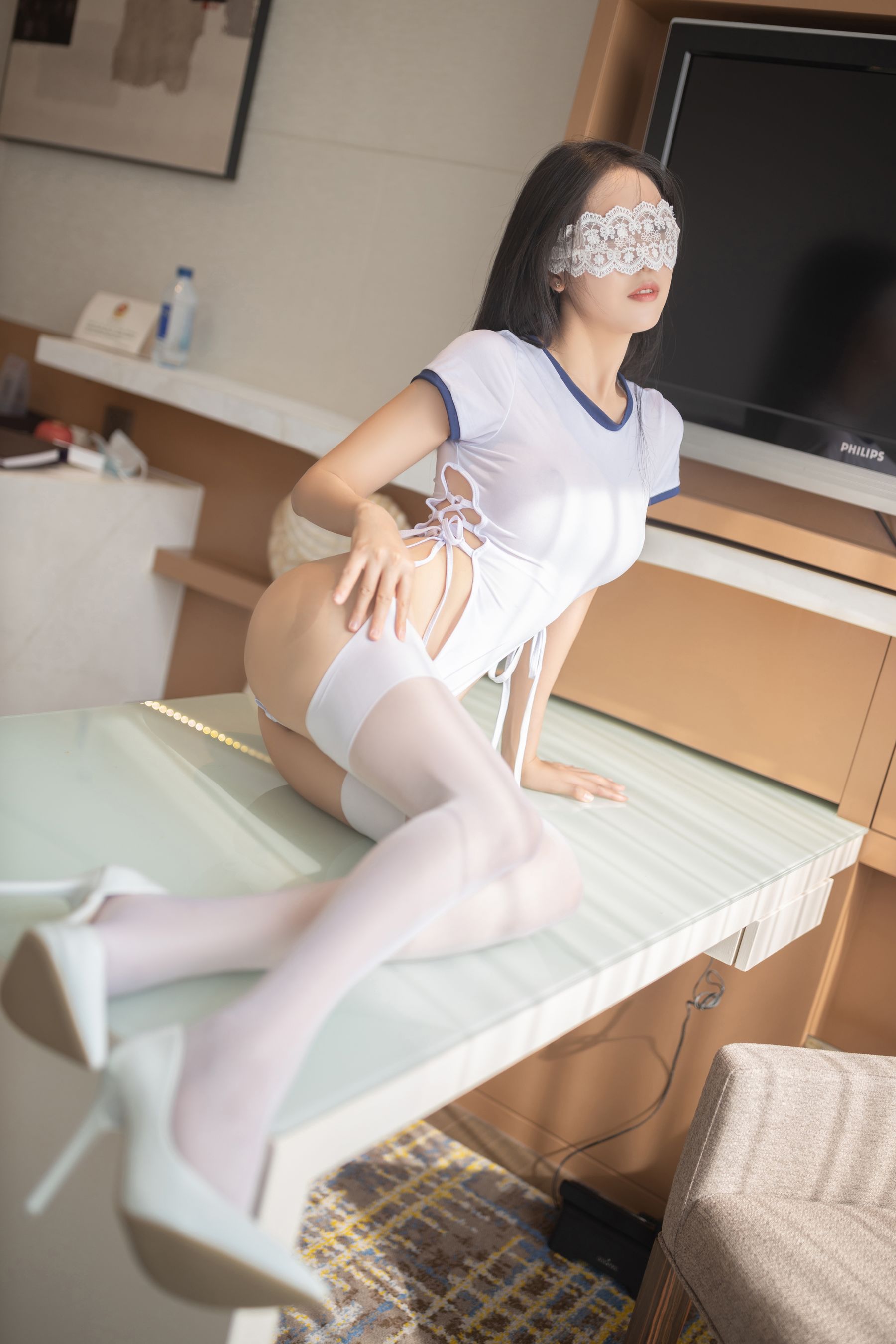 抖娘-利世图集 – 眼罩高叉 [84P]
