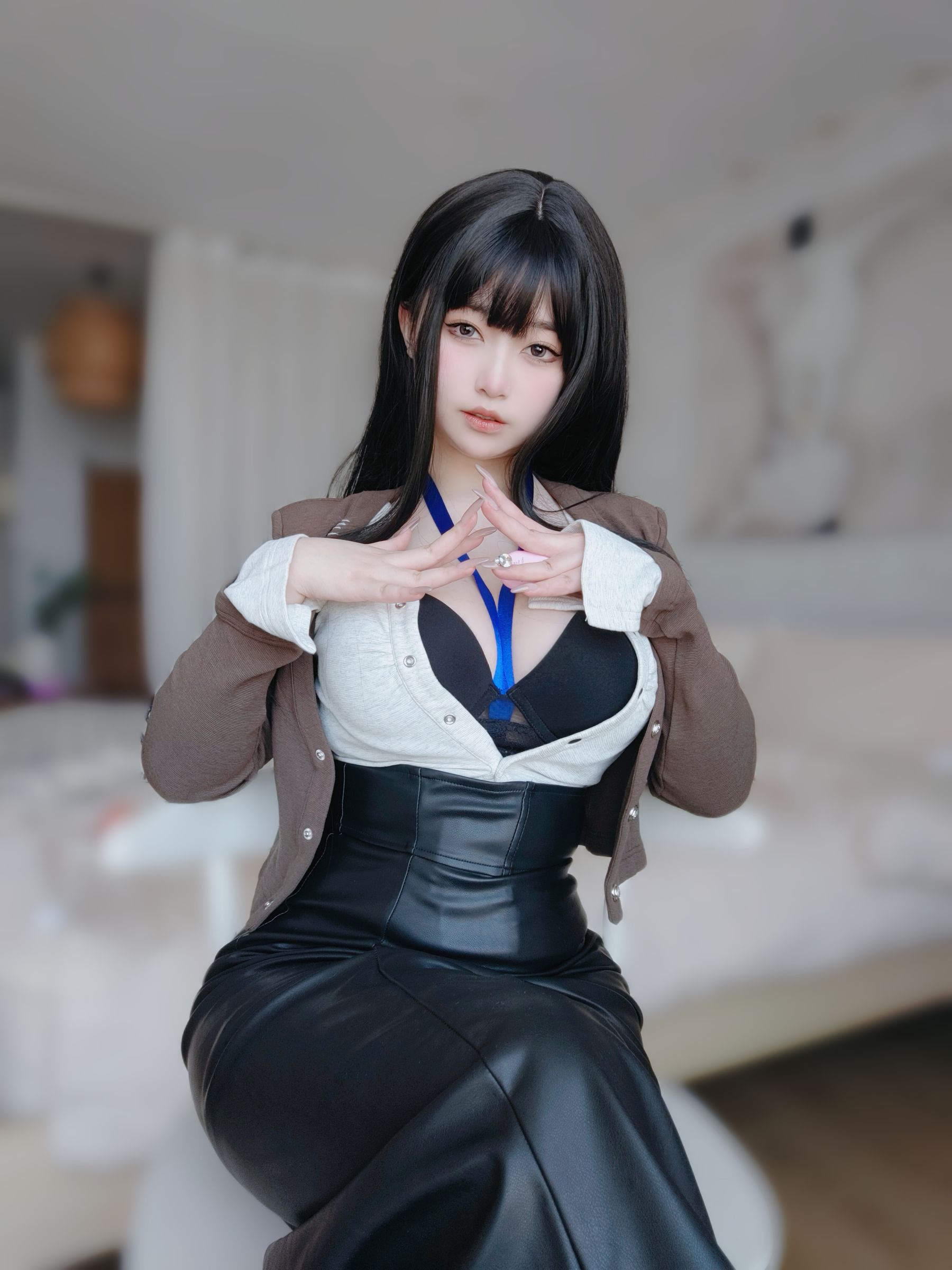 女主K – 上司的秘密 [109P]