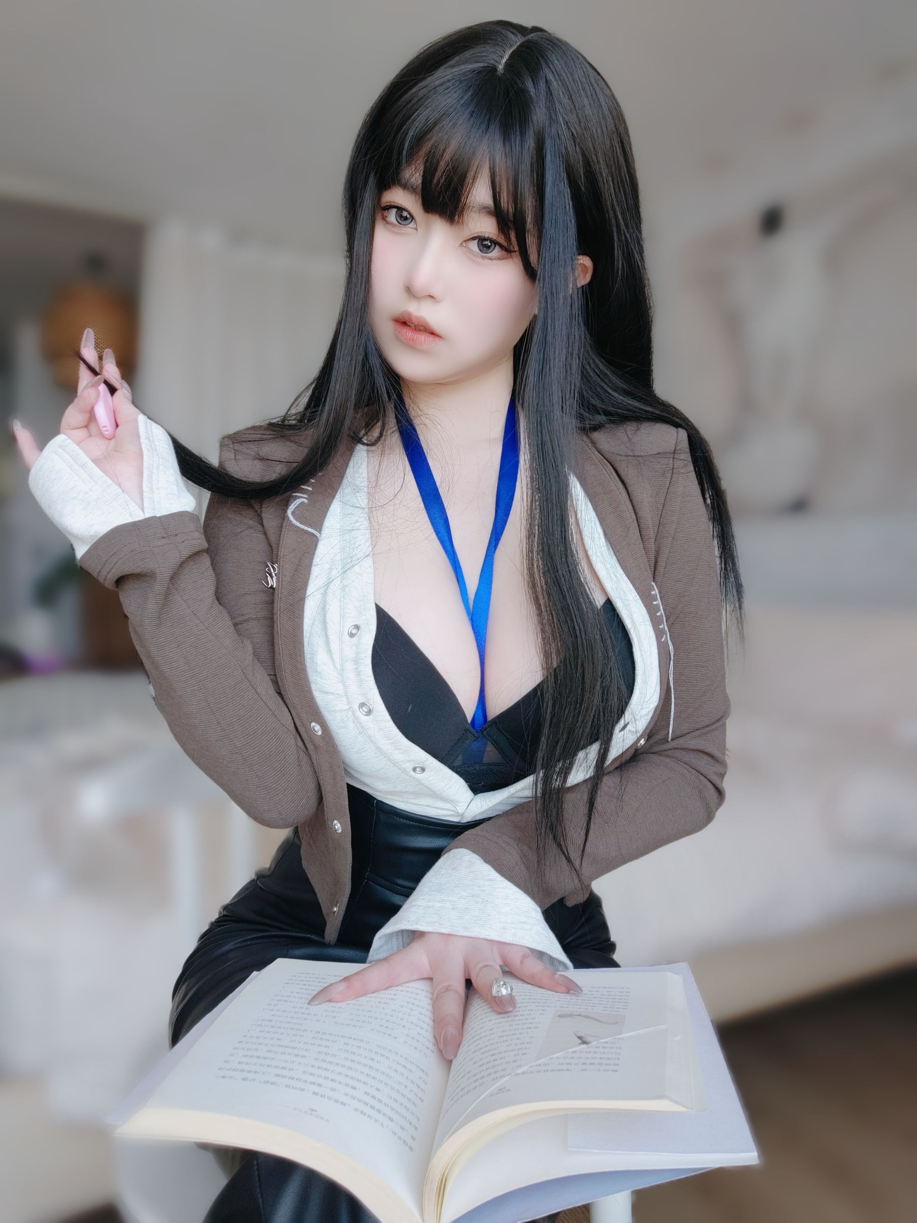 女主K – 上司的秘密 [109P]