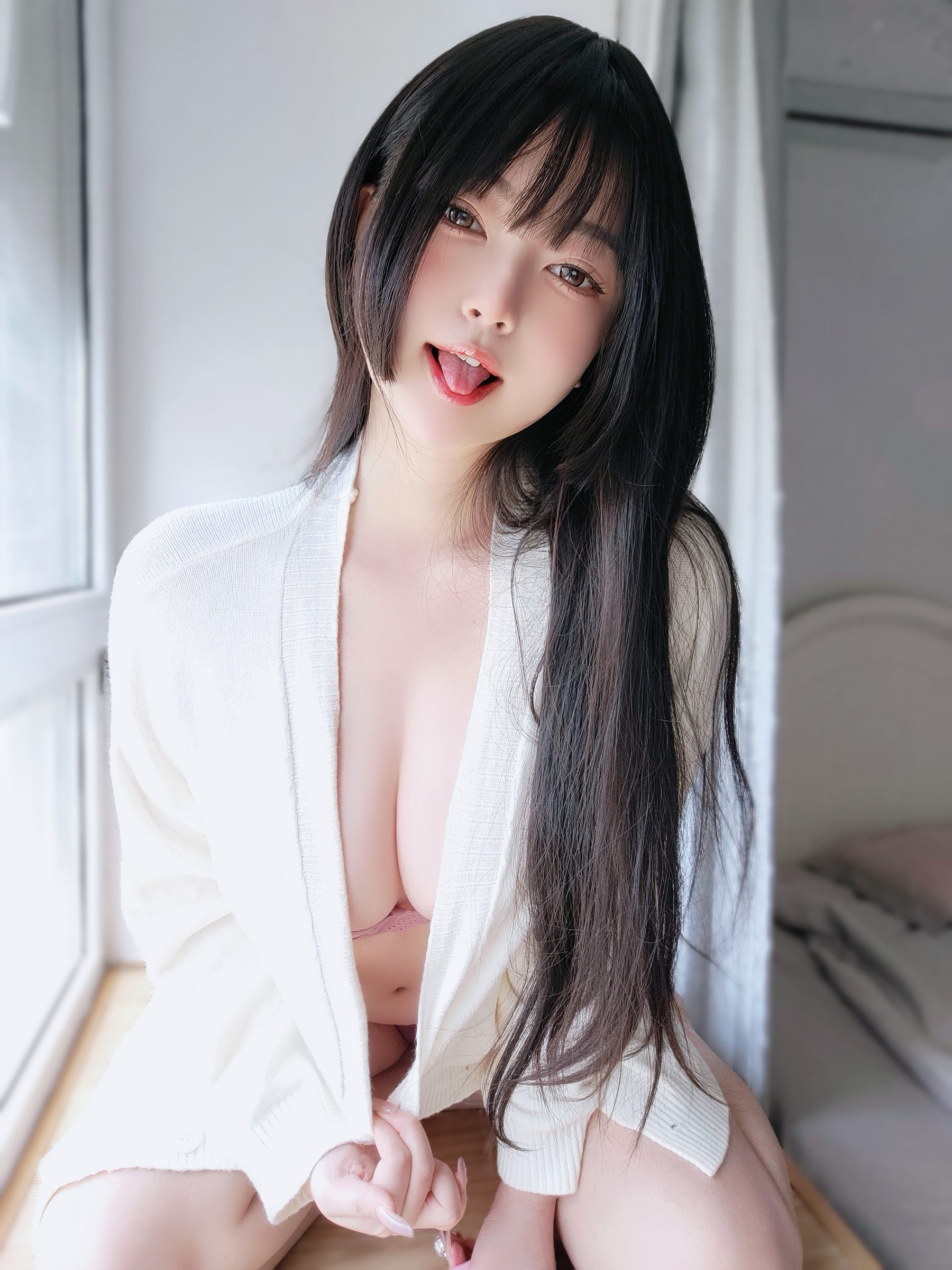 女主K – 素颜的清晨 [102P]