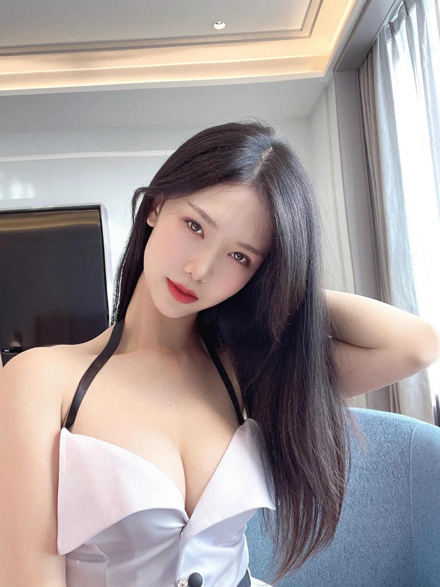 抖娘利世 – 老师 [15P]