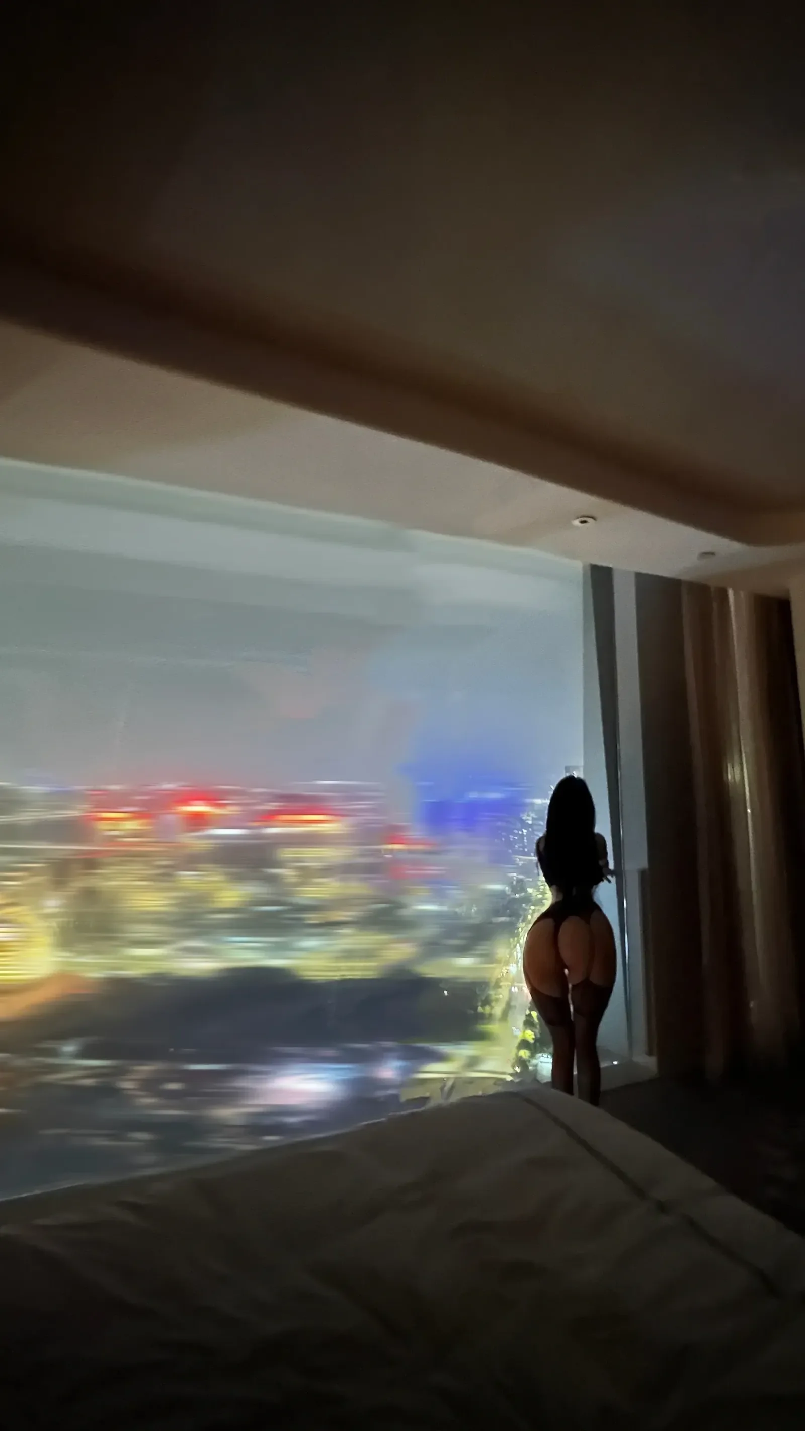 俏妞qiaoniuTT – 吊带袜 [50P]