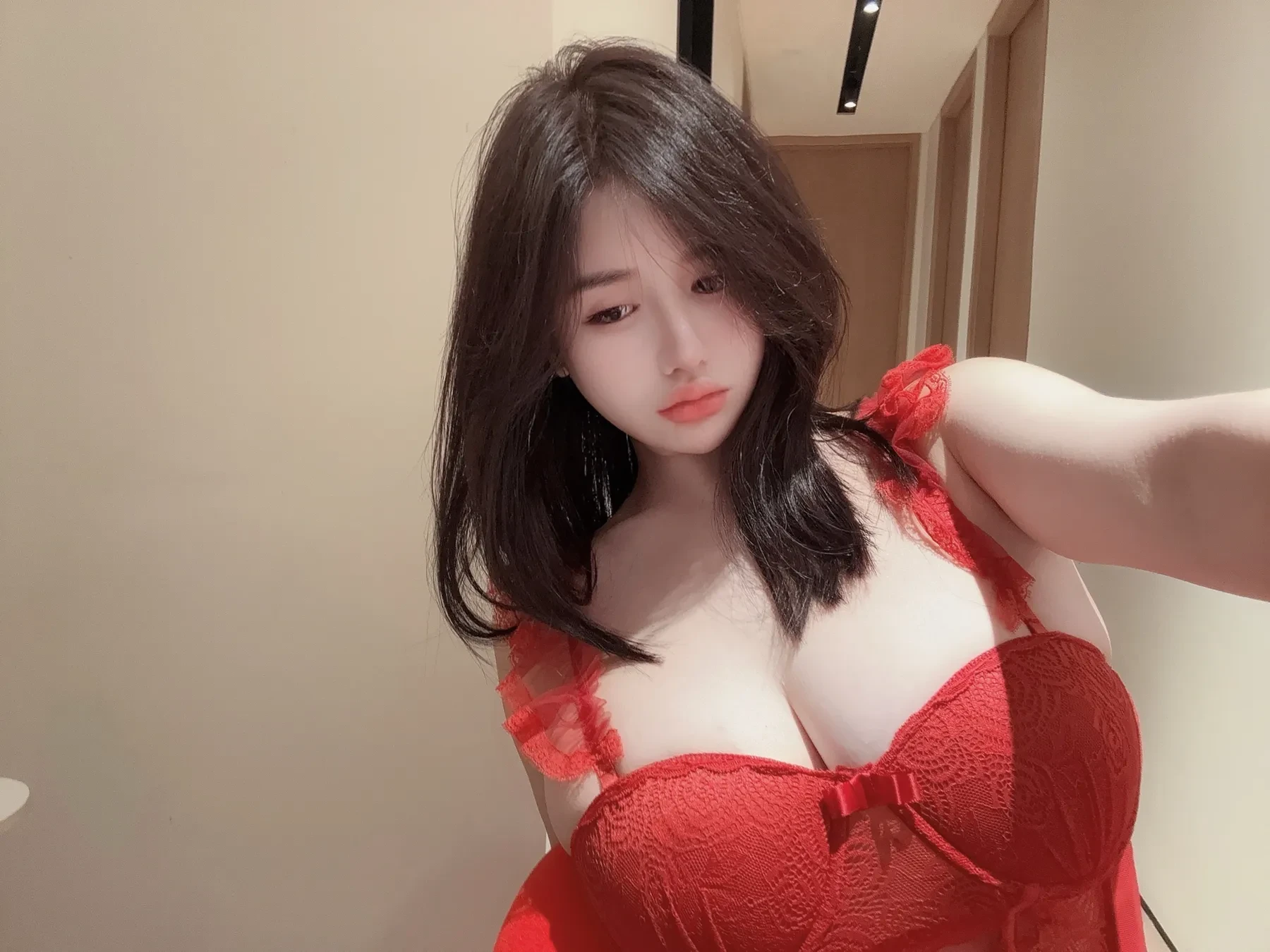 阿色 – 半腿红丝 [19P]