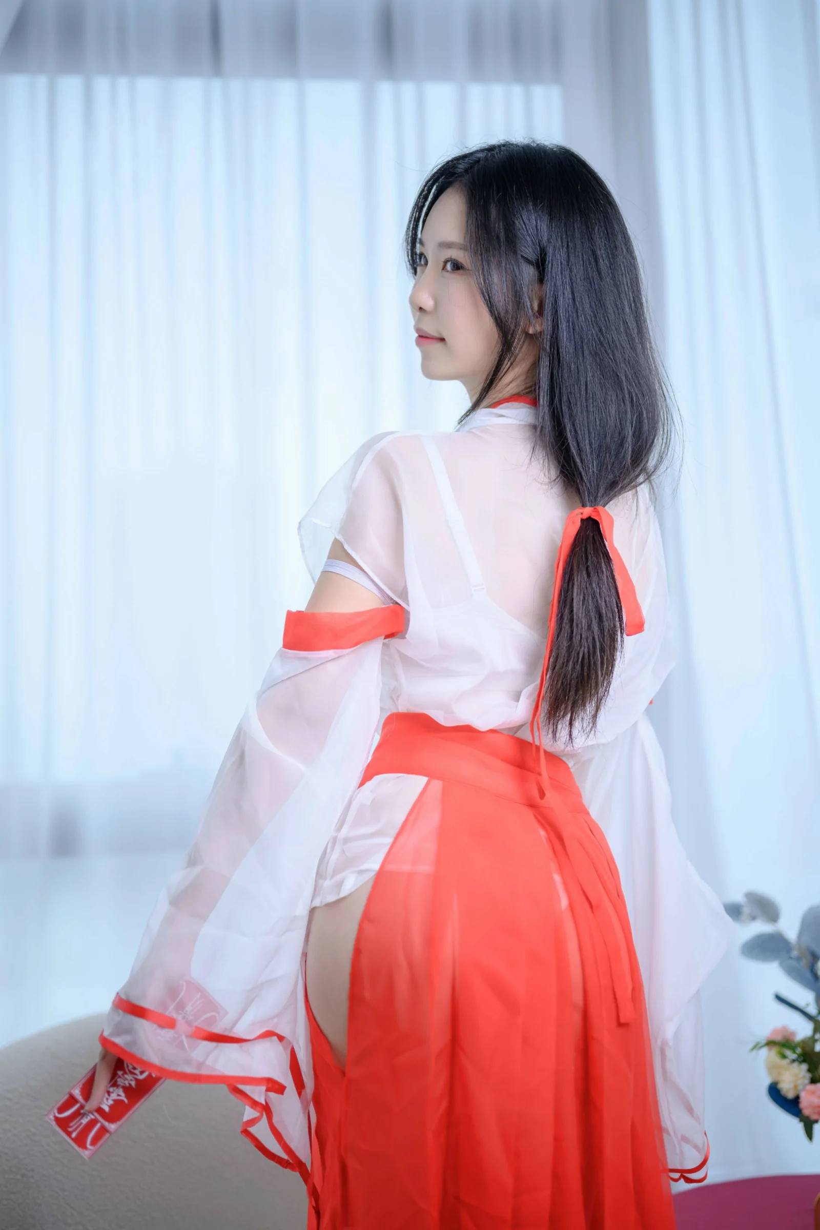 抖娘利世 – 私人驱邪师 [71P]