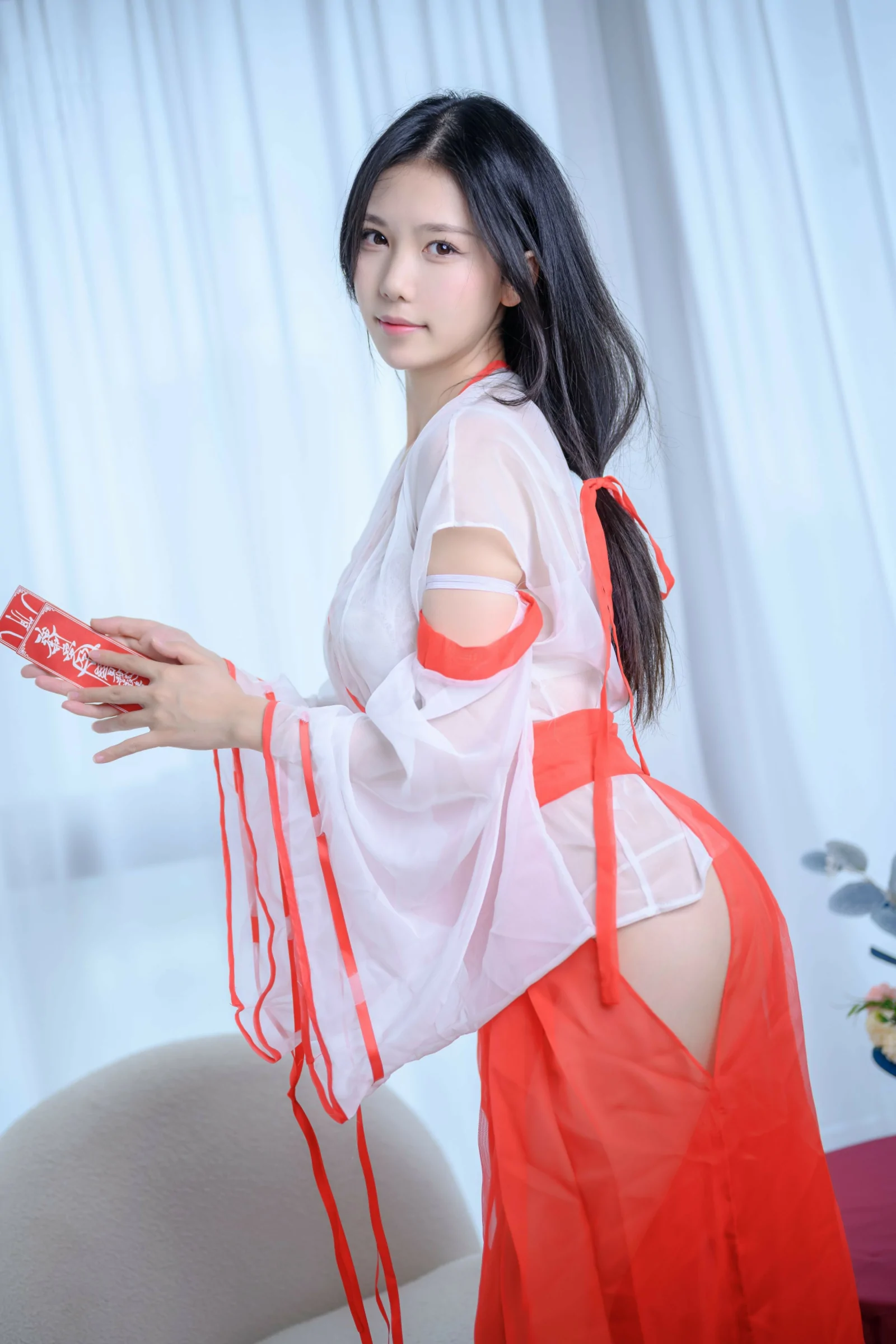 抖娘利世 – 私人驱邪师 [71P]