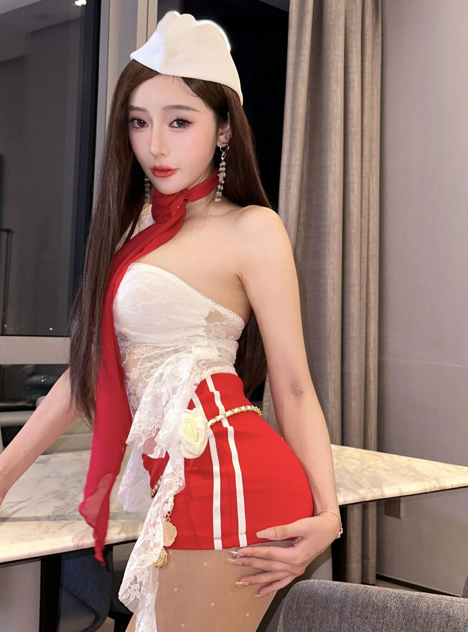王馨瑶Yanni – 私拍性感白色蕾丝 [72P]
