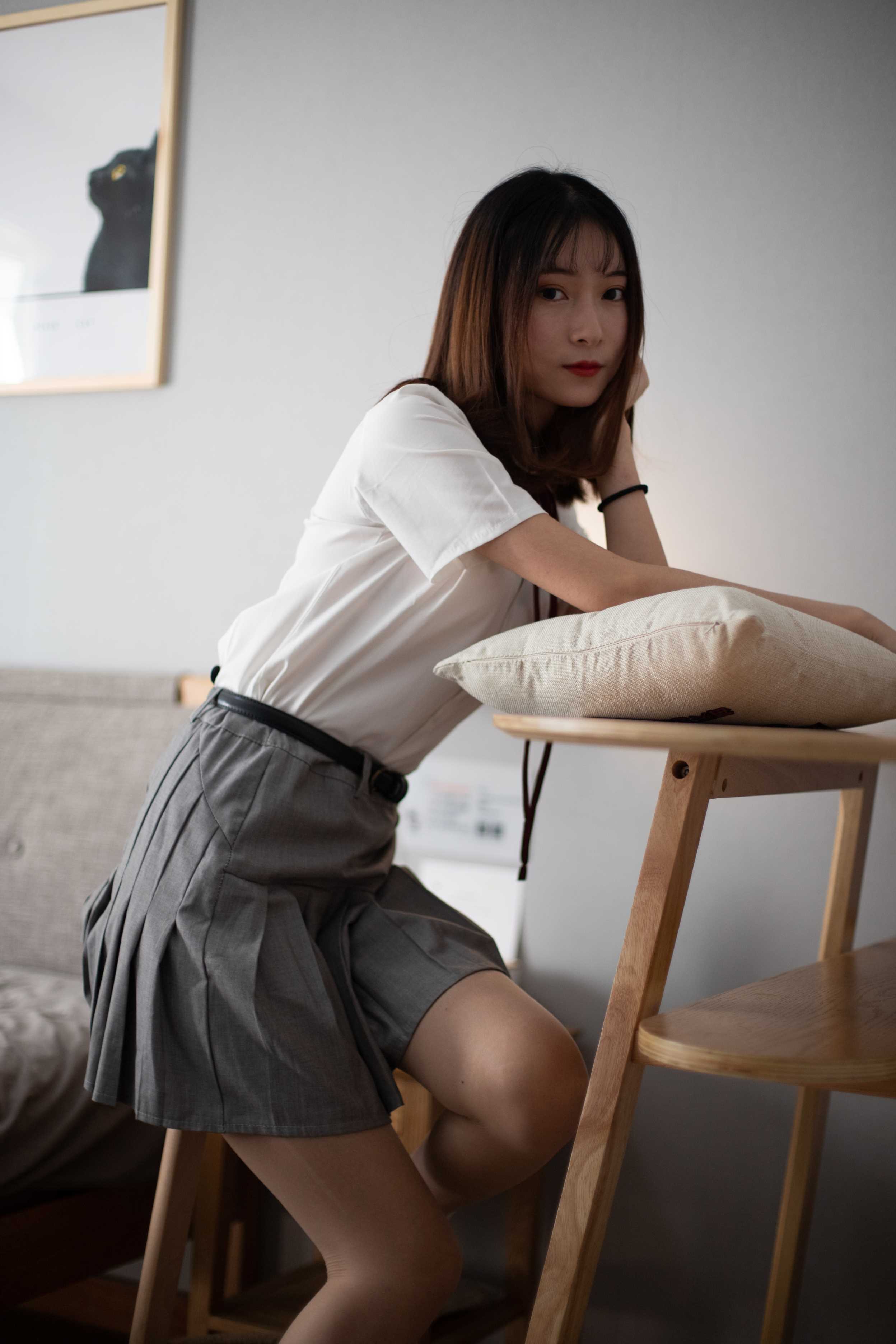 物恋传媒 No.088 猫耳-jk制服与船袜帆布鞋  [212P+1V2.40GB]