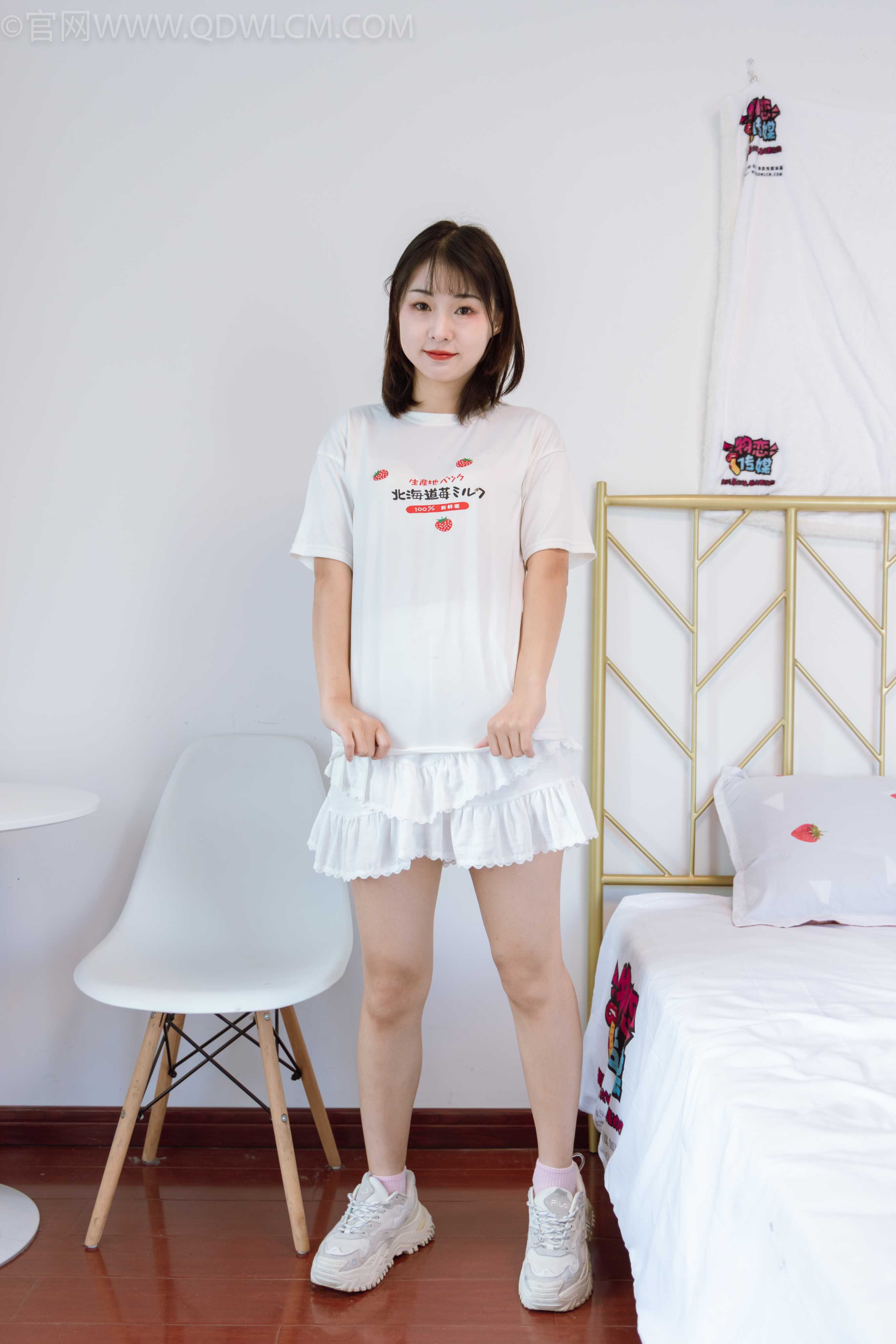 物恋传媒 NO.1019 月心-运动鞋、棉袜、 [147P+1V／3.99GB]