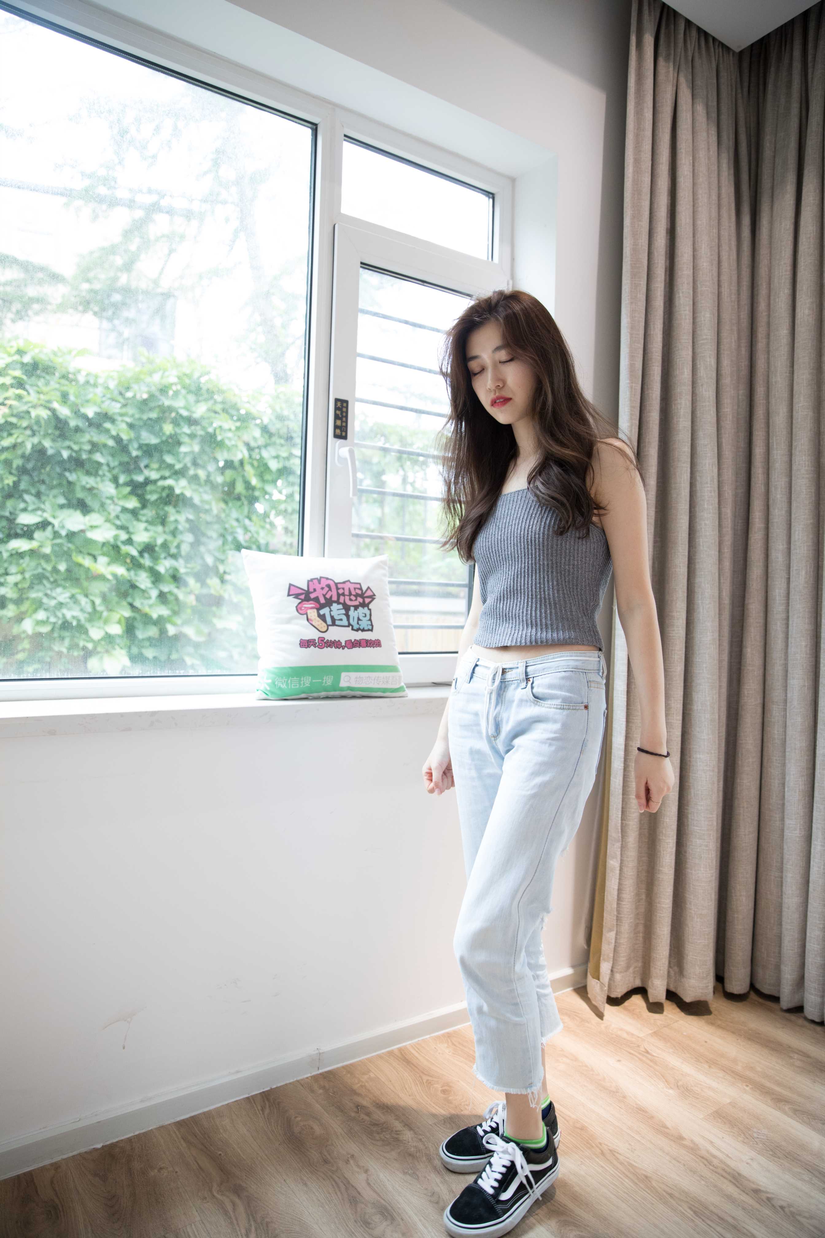 物恋传媒 No.189 佳琪-清冷小  [149P+1V3.64G]