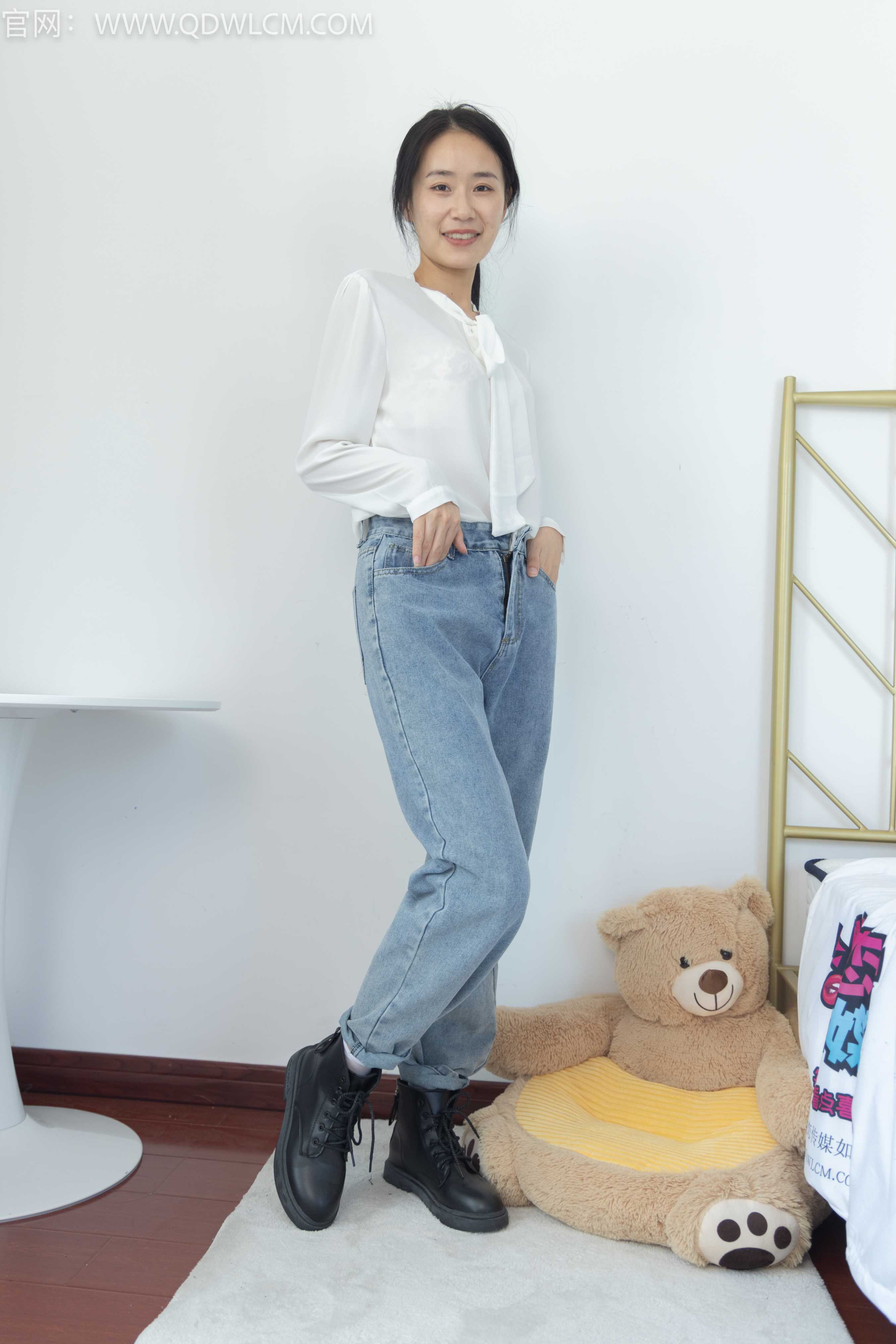 物恋传媒 NO.1215 菜菜-日后向日葵 [156+1P／4.24GB]
