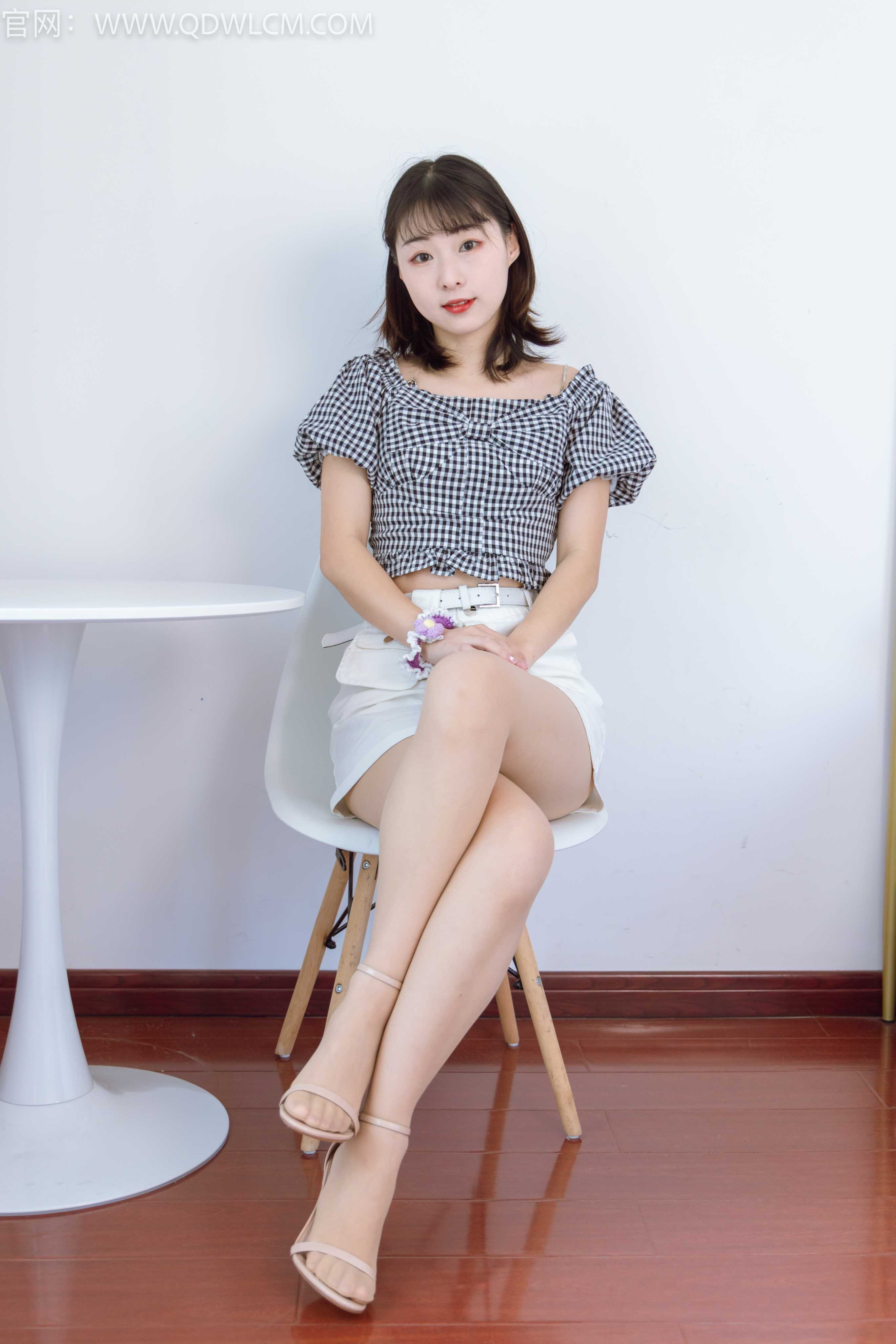 物恋传媒 NO.1251 月心-落日归山海 [145P+1V／5.77G]