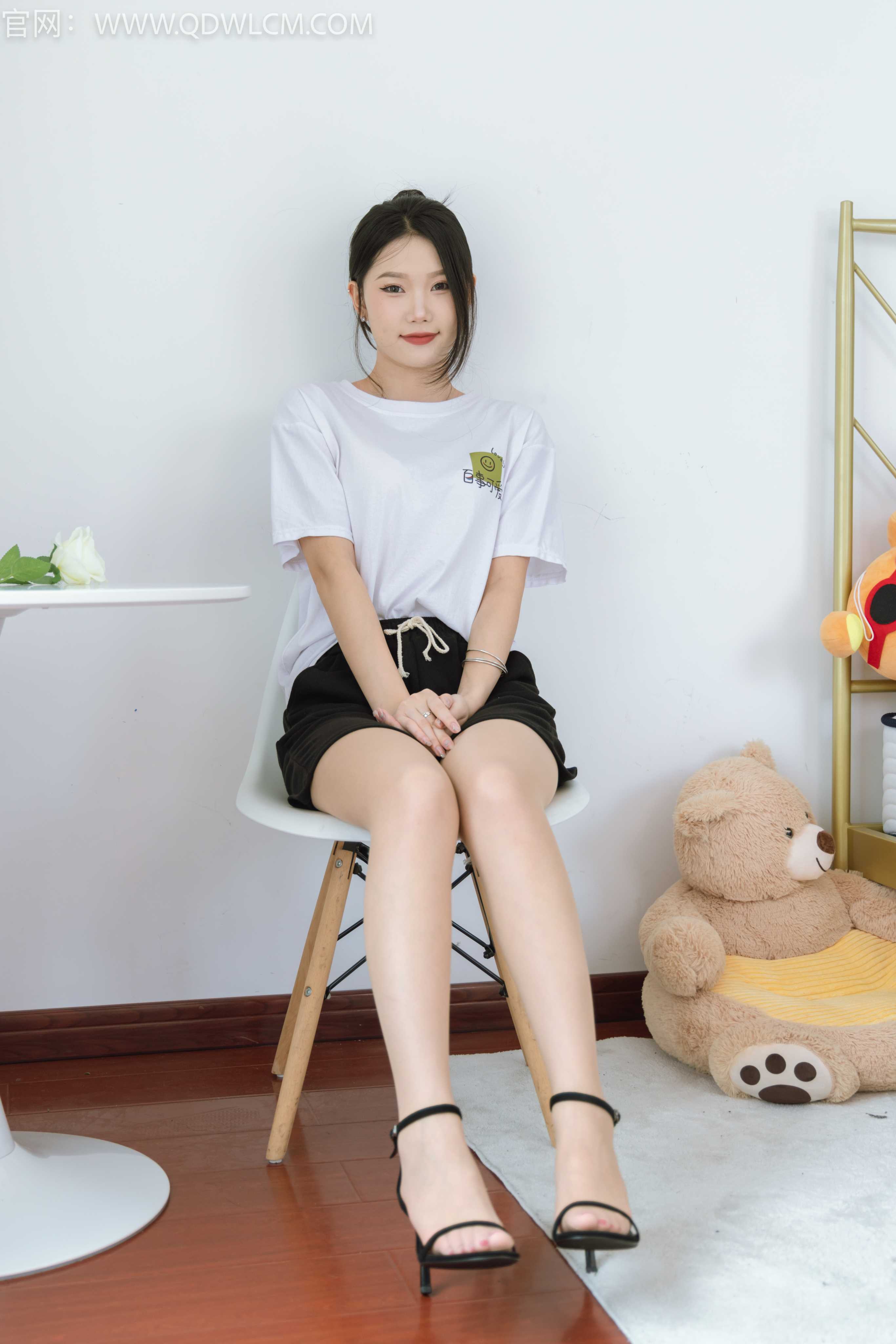 物恋传媒 NO.1282 小竹-秋天来了 [150P+1V／3.72G]