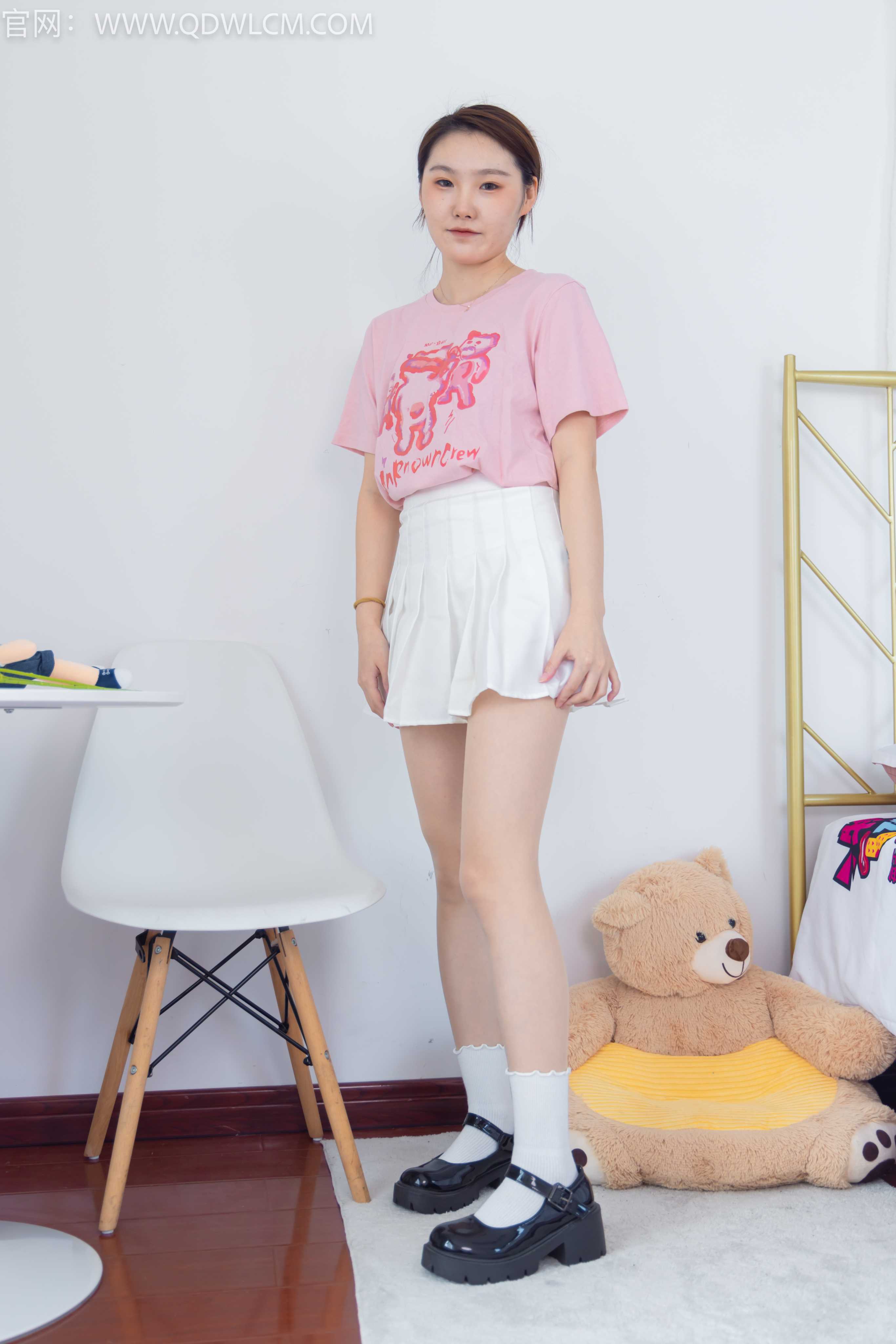 物恋传媒 NO.1302 小蓝-思念的花  [150P1V+3.23G]