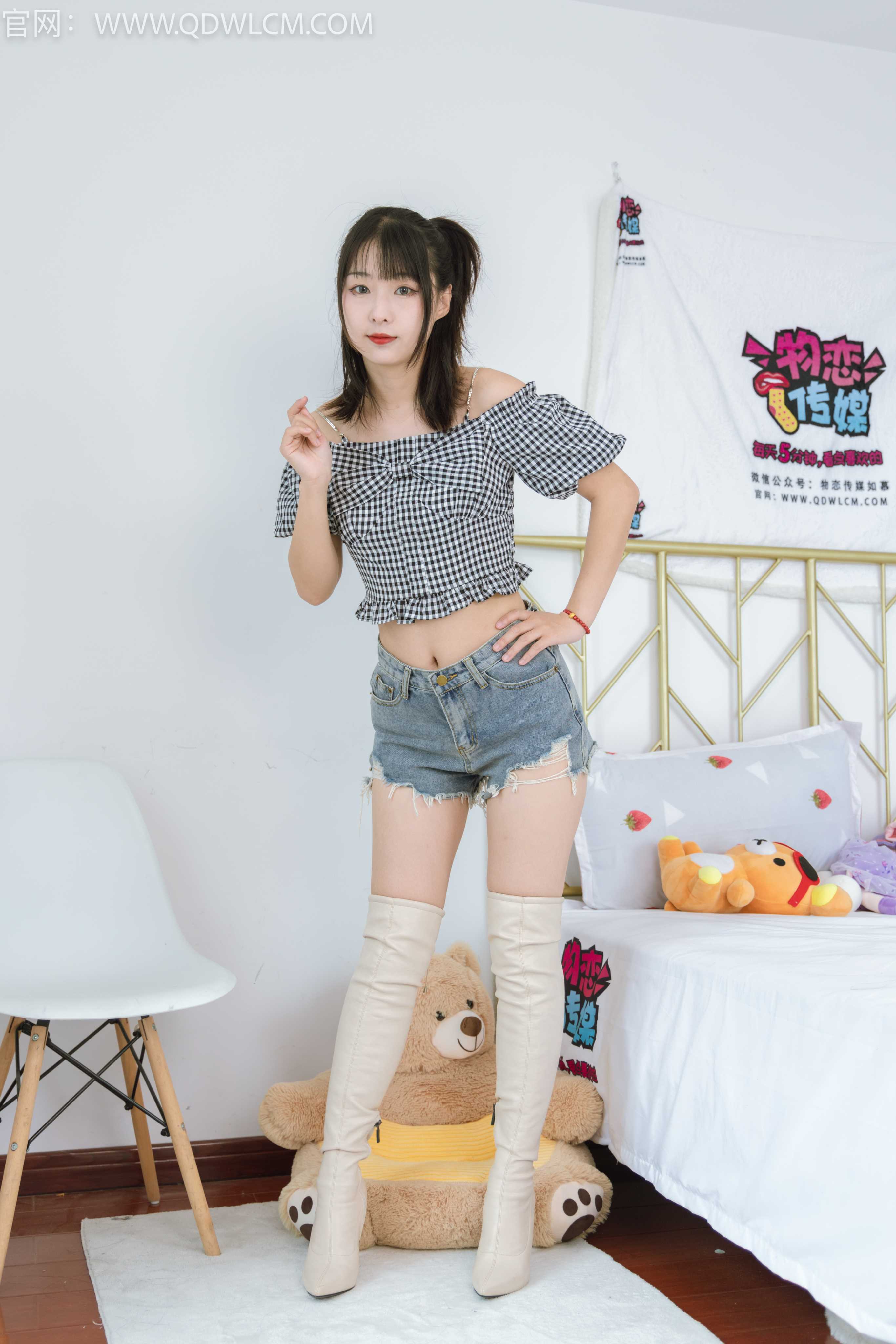 物恋传媒 NO.1306 月心-小城秋天  [170P1V+4.66G]