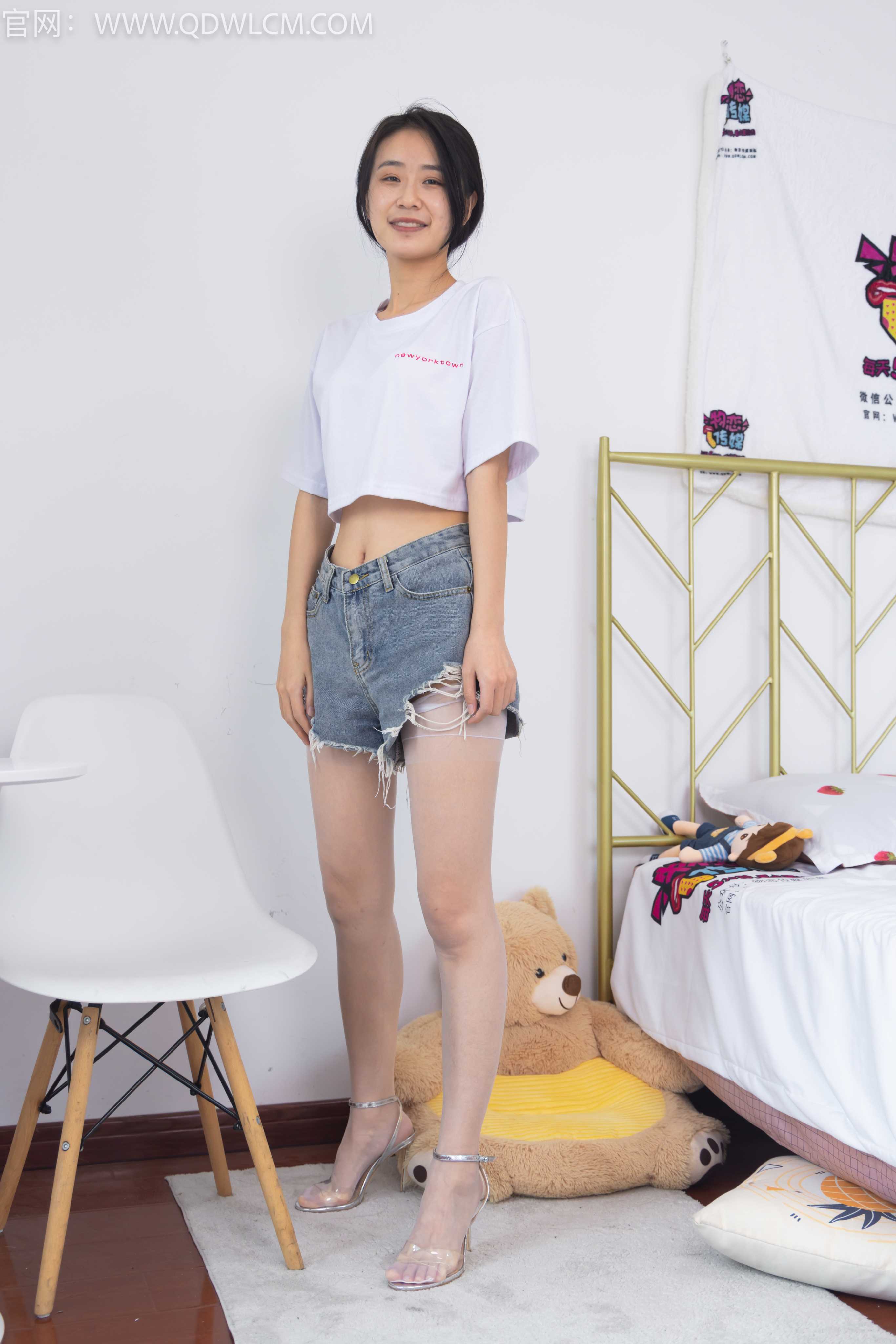 物恋传媒 NO.1350 菜菜-橘子汽水 [160P1V-3.86G]