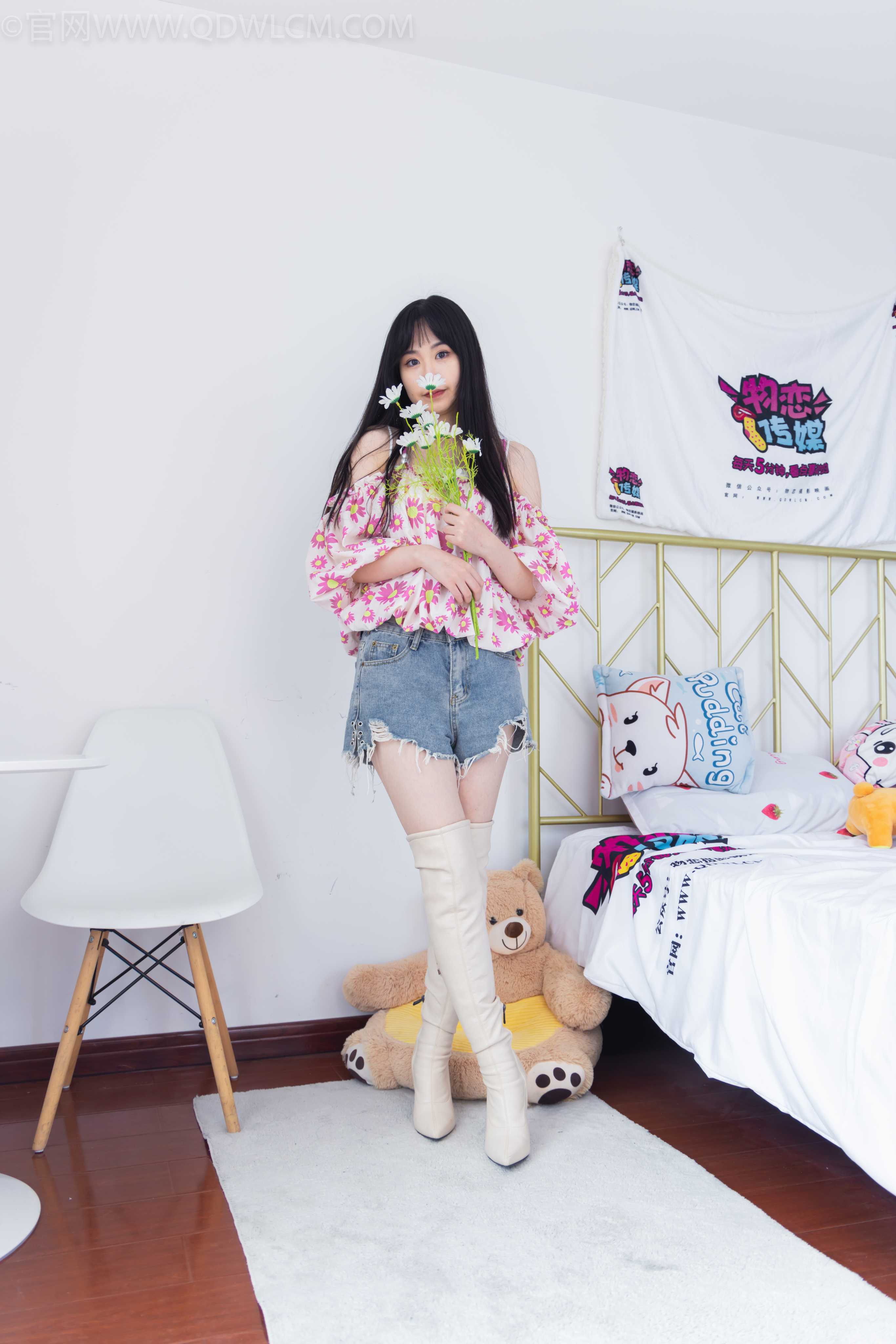 物恋传媒 NO.1431 兮兮-思念的声音 [175P+1V／4.18GB]