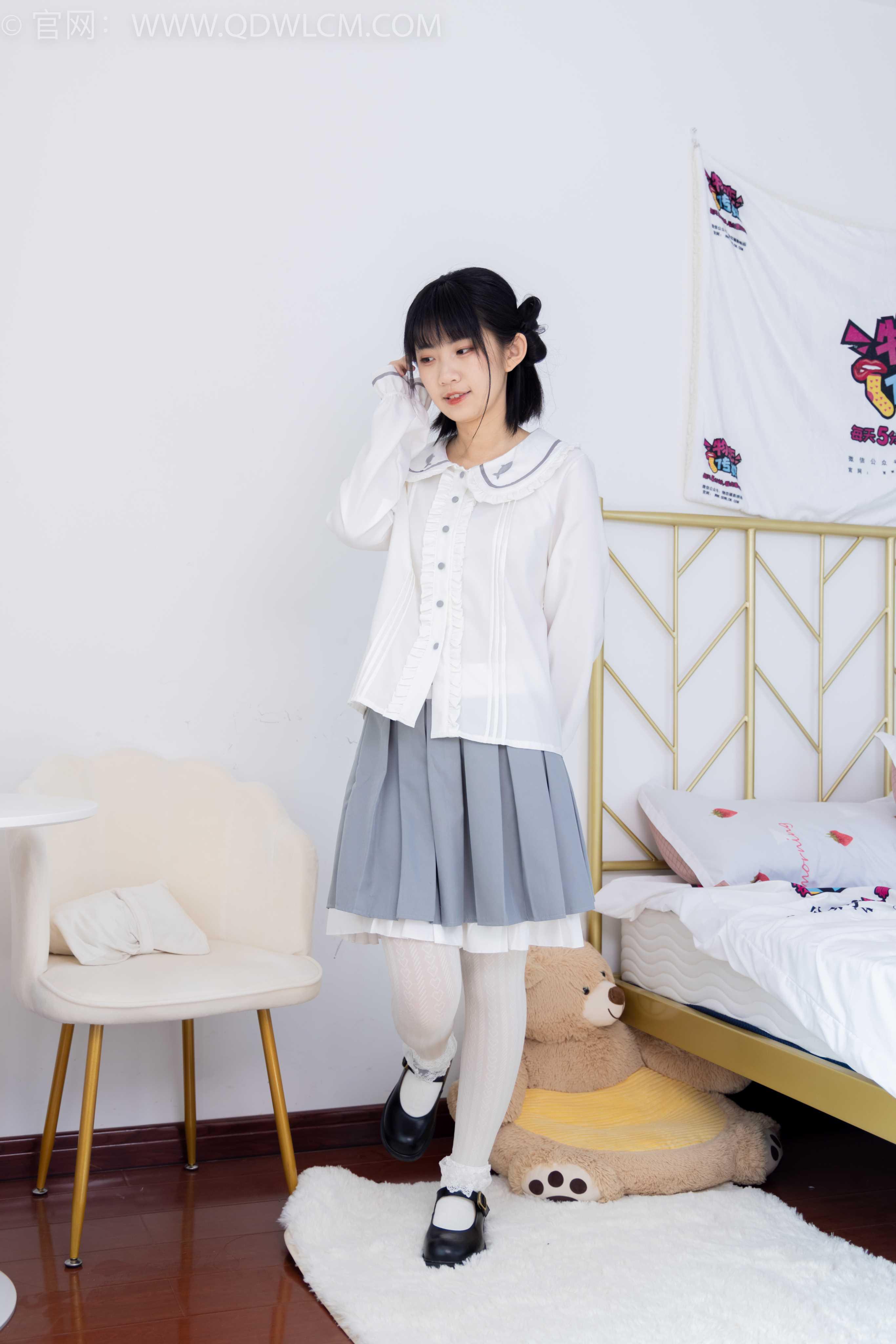 物恋传媒 NO.1528 暗月-夏日葡萄 [150P+1V／3.25GB]