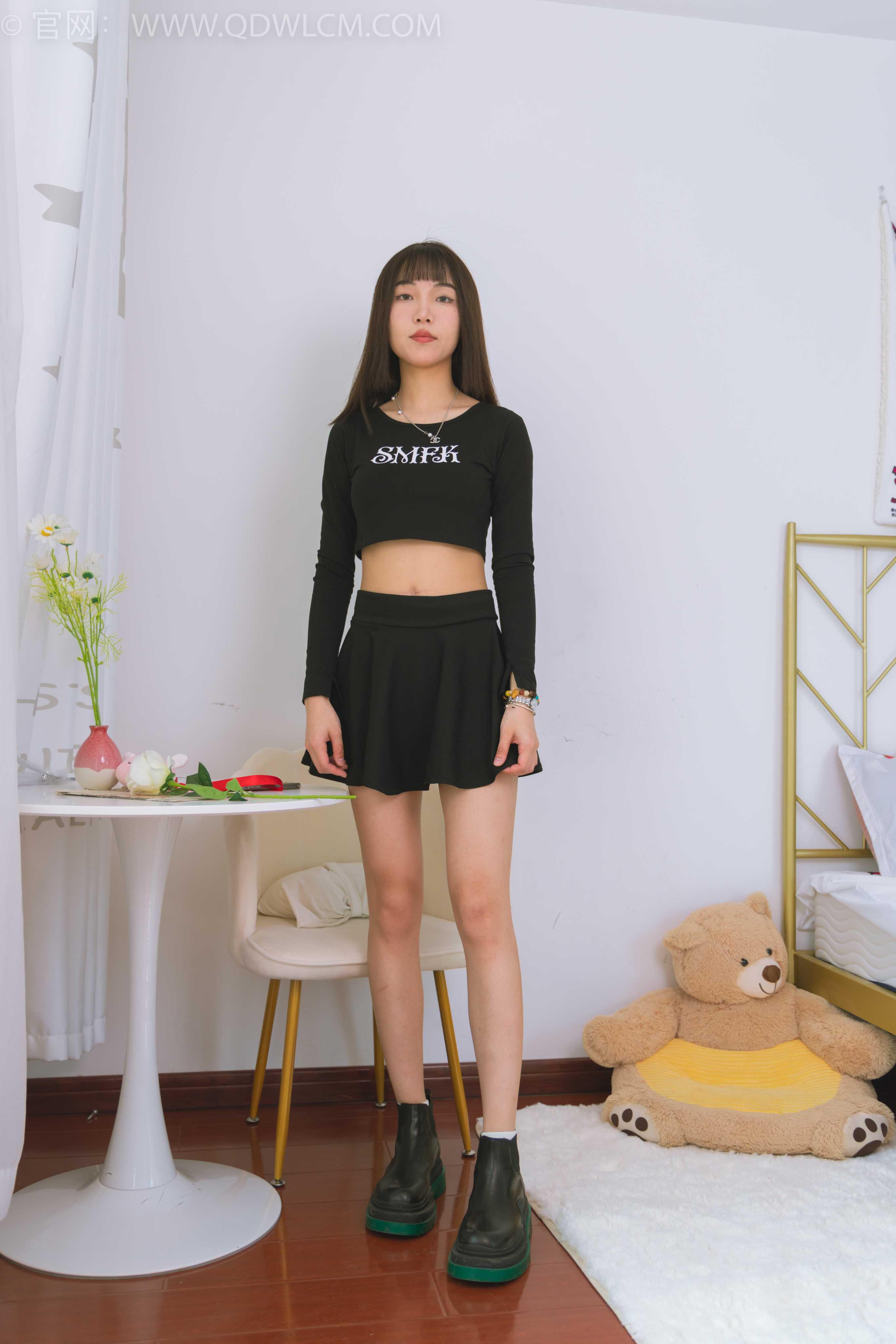 物恋传媒 NO.1532 琪琪-的花 [150P+1V／3.44GB]