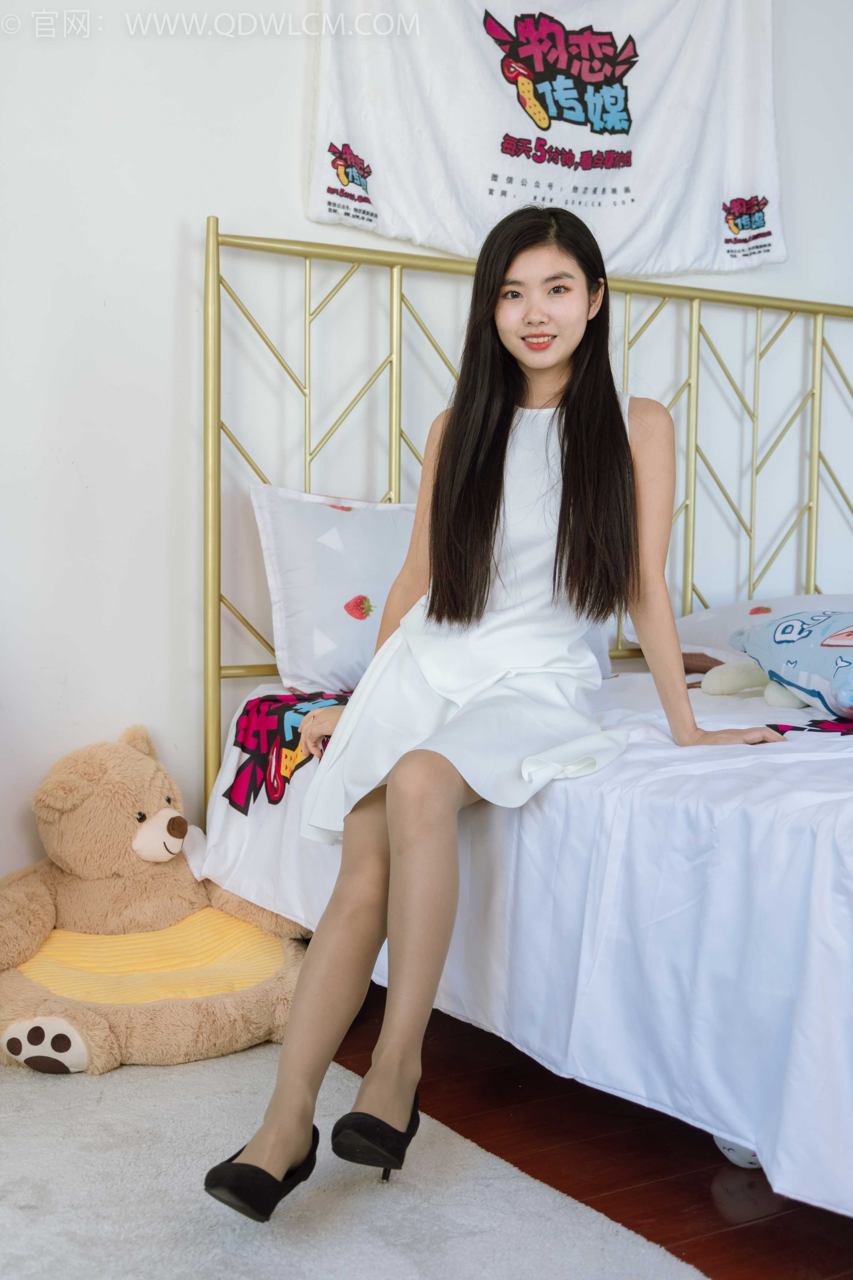 物恋传媒 NO.1571 米米-纯白花嫁 [150P-1V-3.86G]