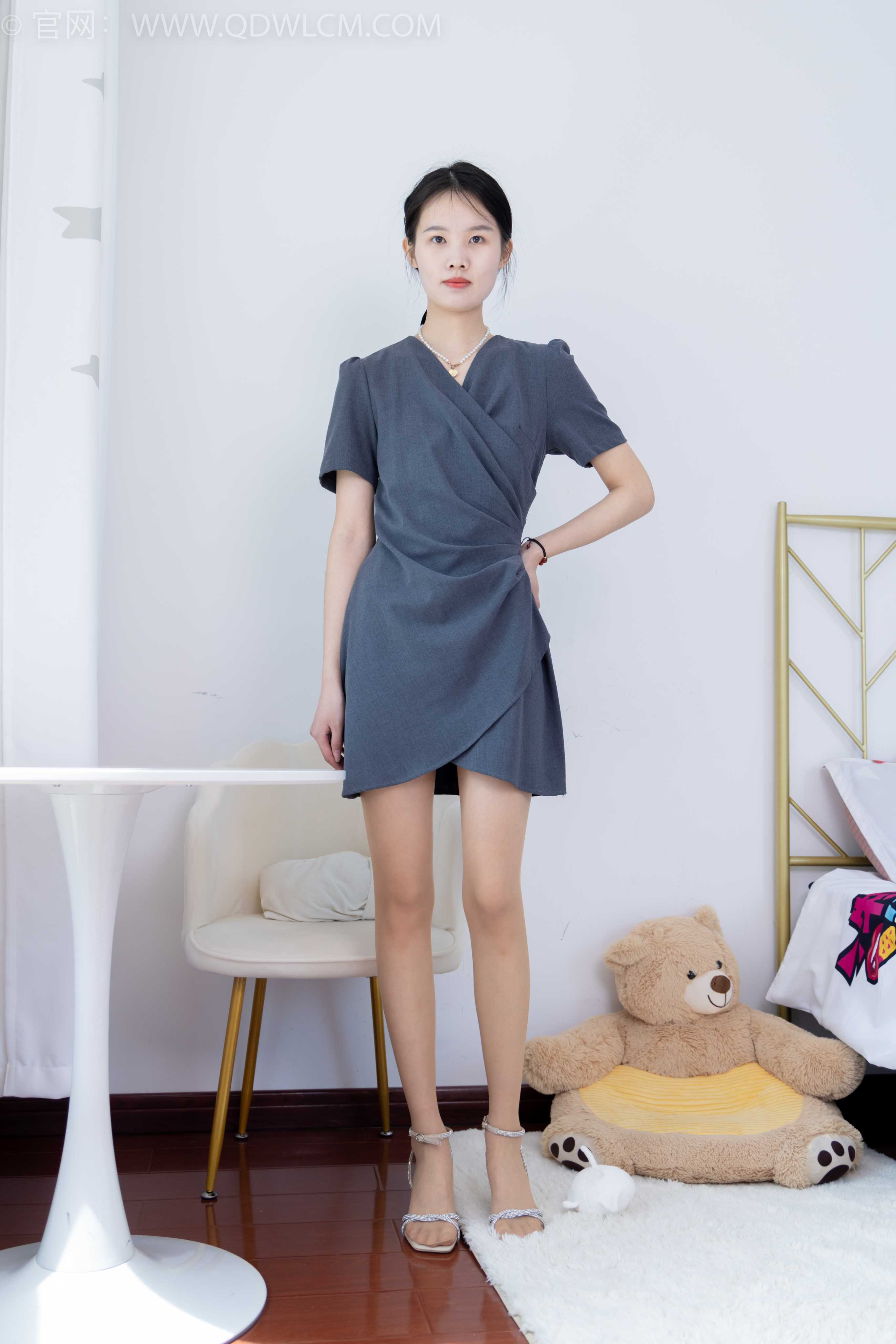 物恋传媒 NO.1572 颜颜-爱人错过 [153P-1V-5.78G]