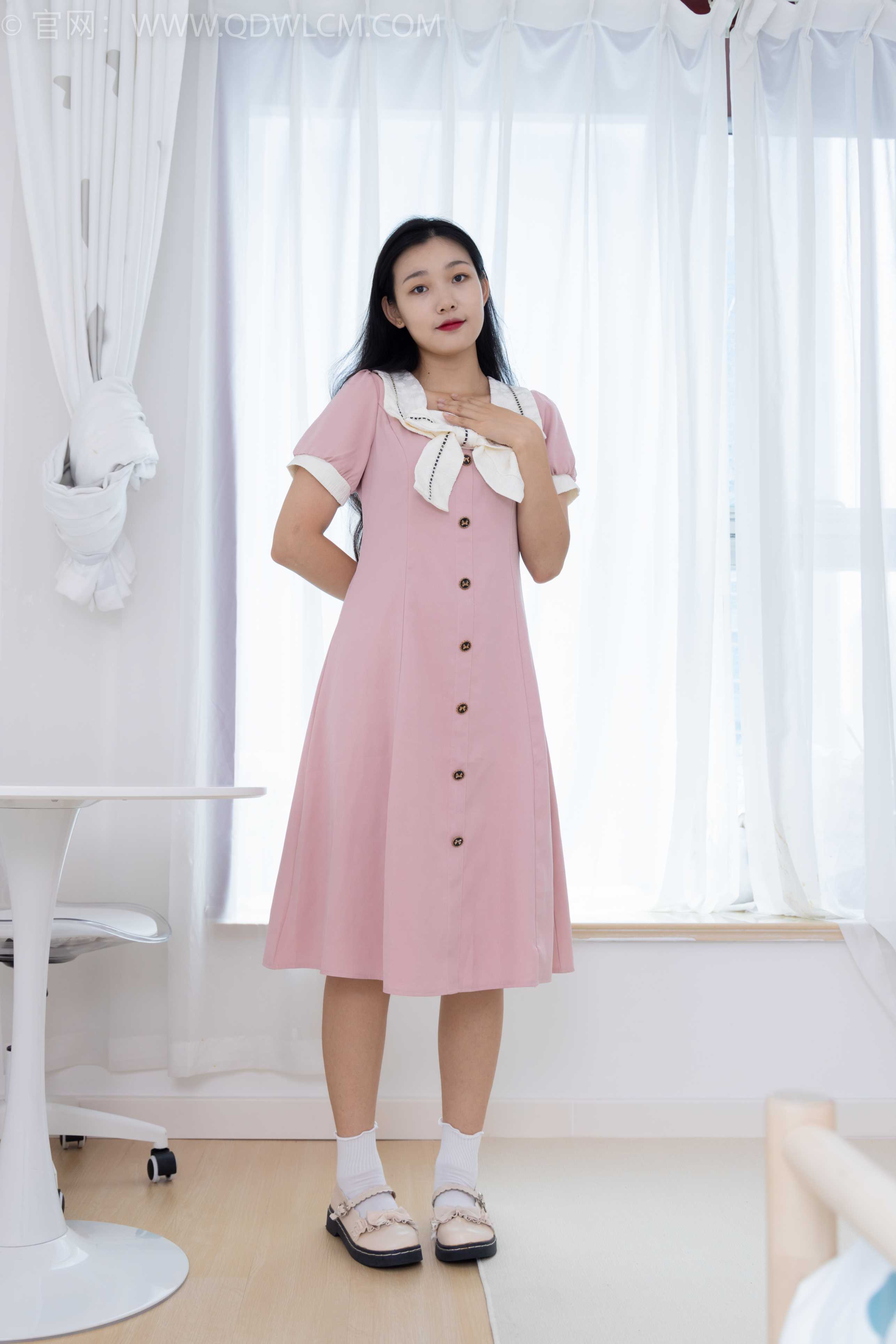 物恋传媒 NO.1660 桐桐-粉色爱恋 [154P-1V-3.58G]