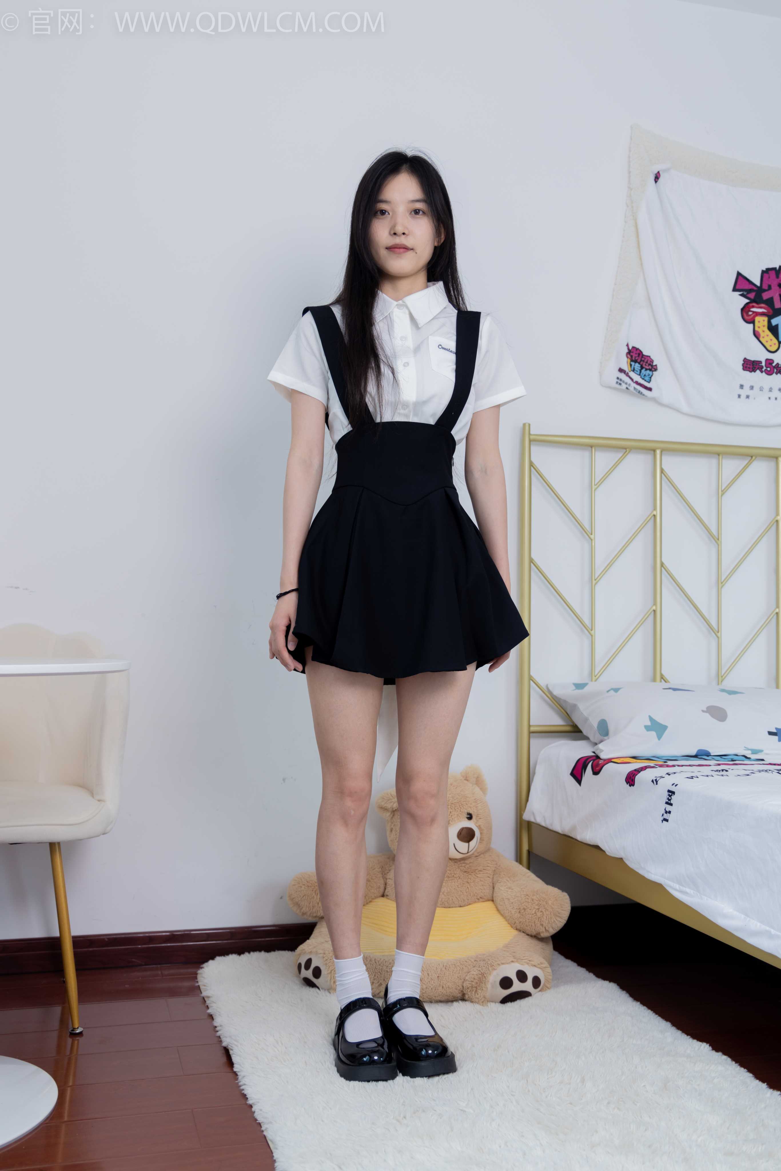 物恋传媒 NO.1664 茯苓-人生海海 [230P-1V-5.53G]